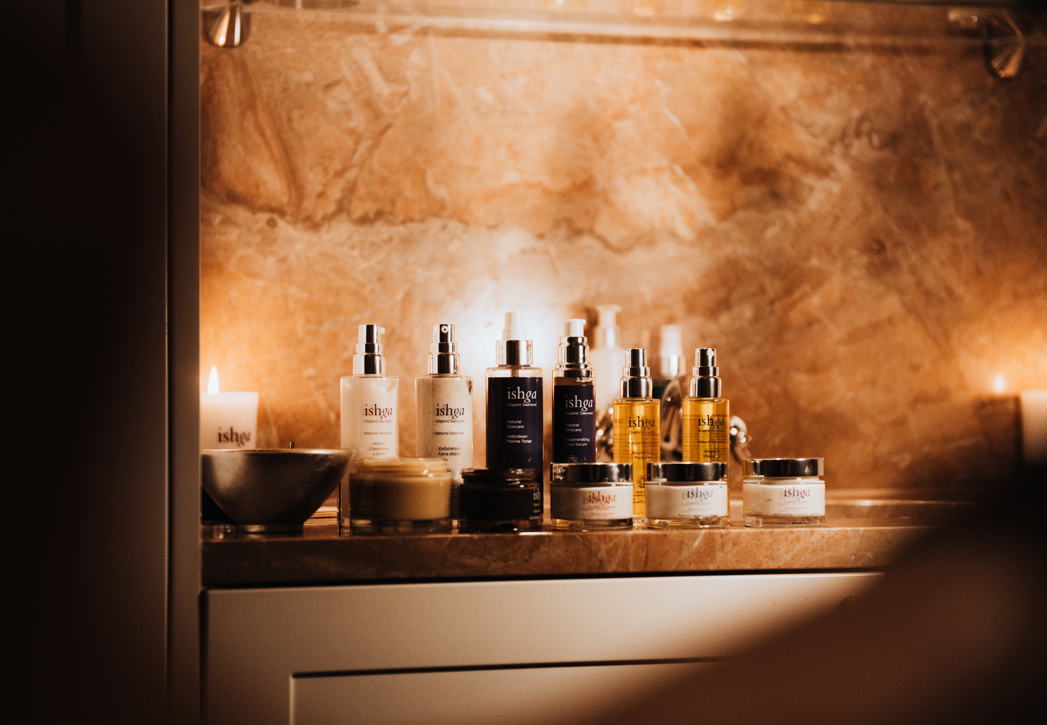 Harbour Radiance Escape ( Fri - Sun )