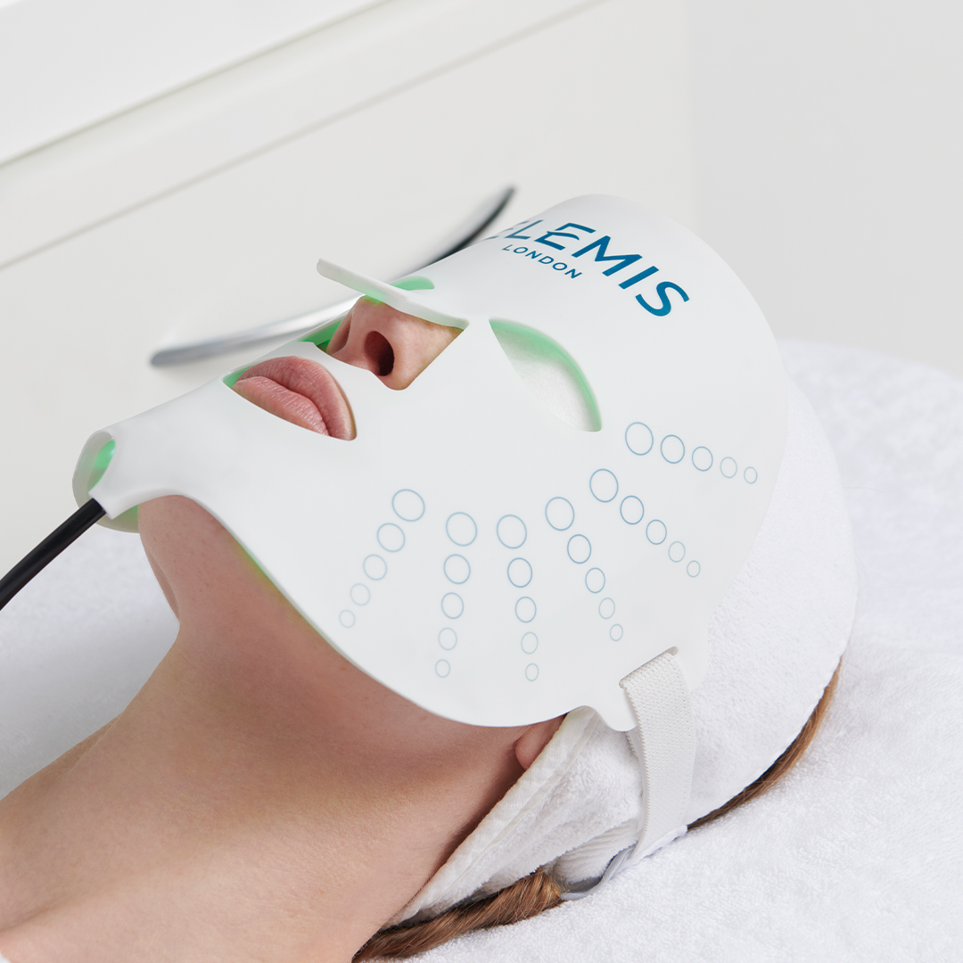 Elemis Expert Tech Smooth + Polish Facial 60Min