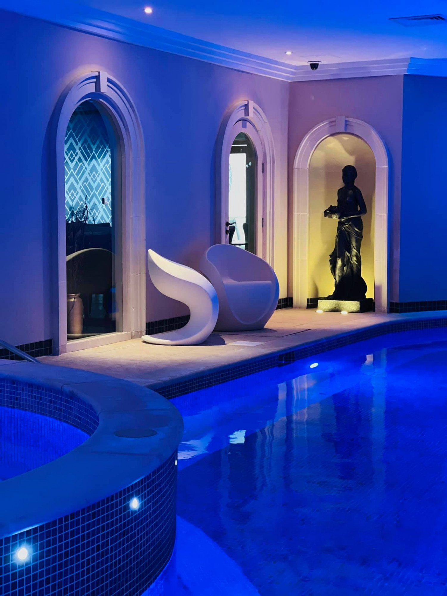 Spa Day Touch Therapy (Sat-sun)