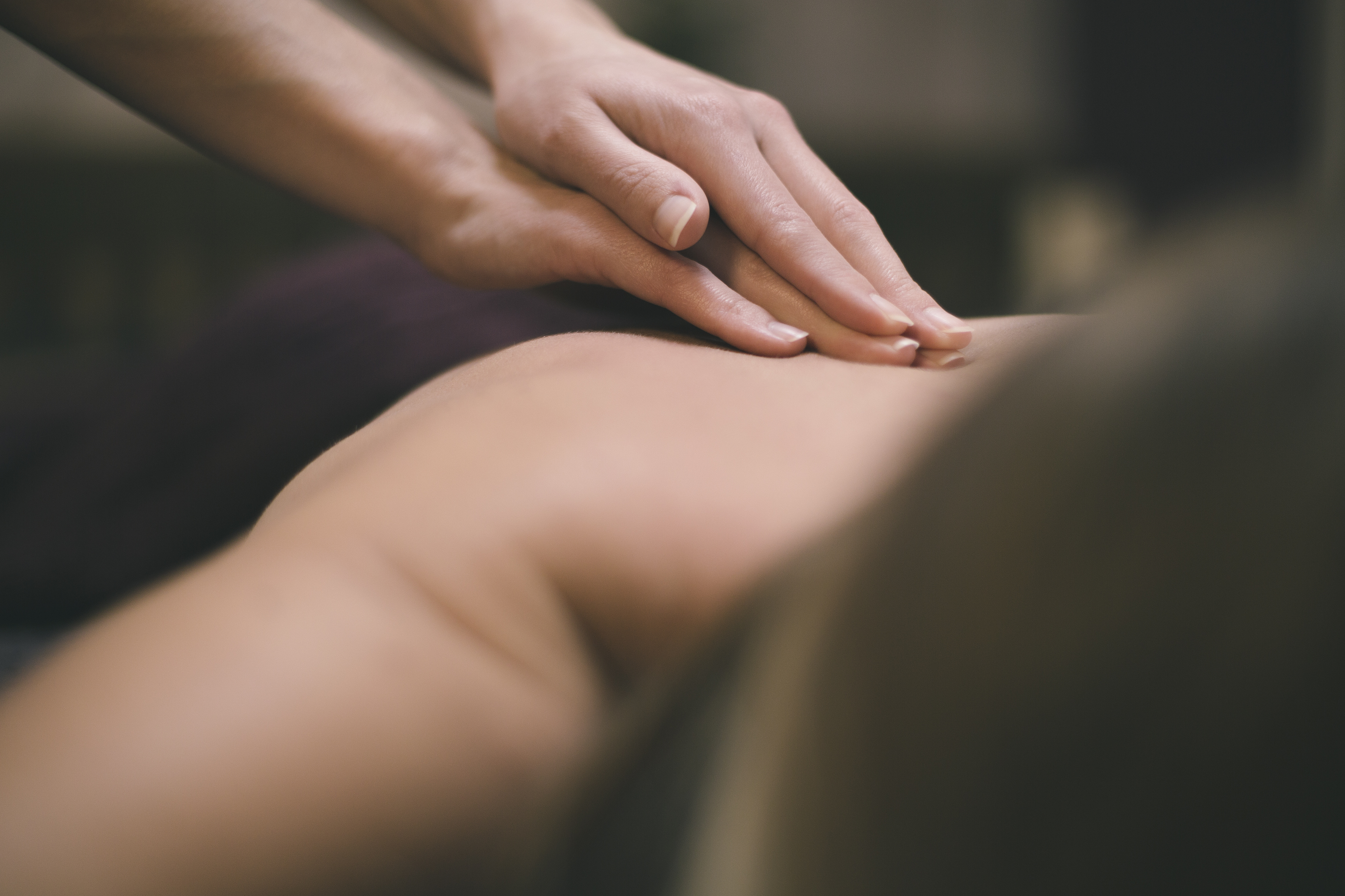 Una Energise Back Massage