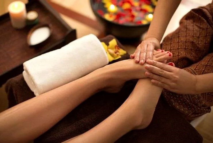 Luxury Leg & Foot Massage