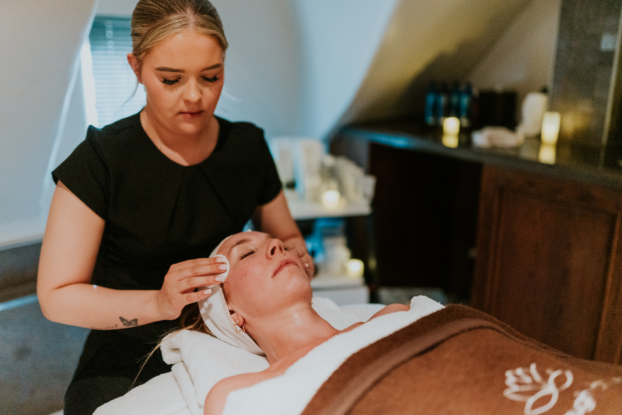 Elemis Expert™ Touch | Reveal Facial | 25 Minutes