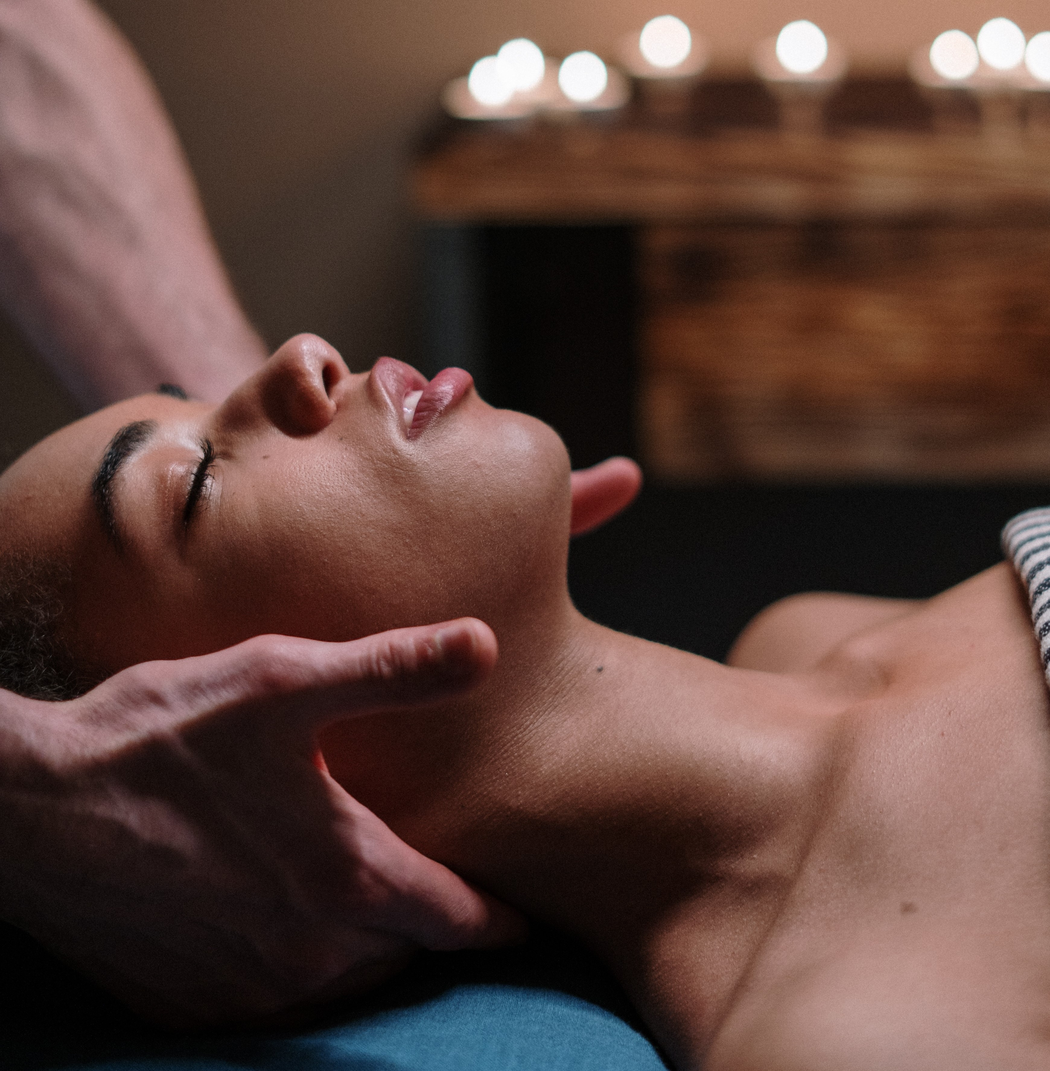 ESPA Aromatherapy Scalp Massage