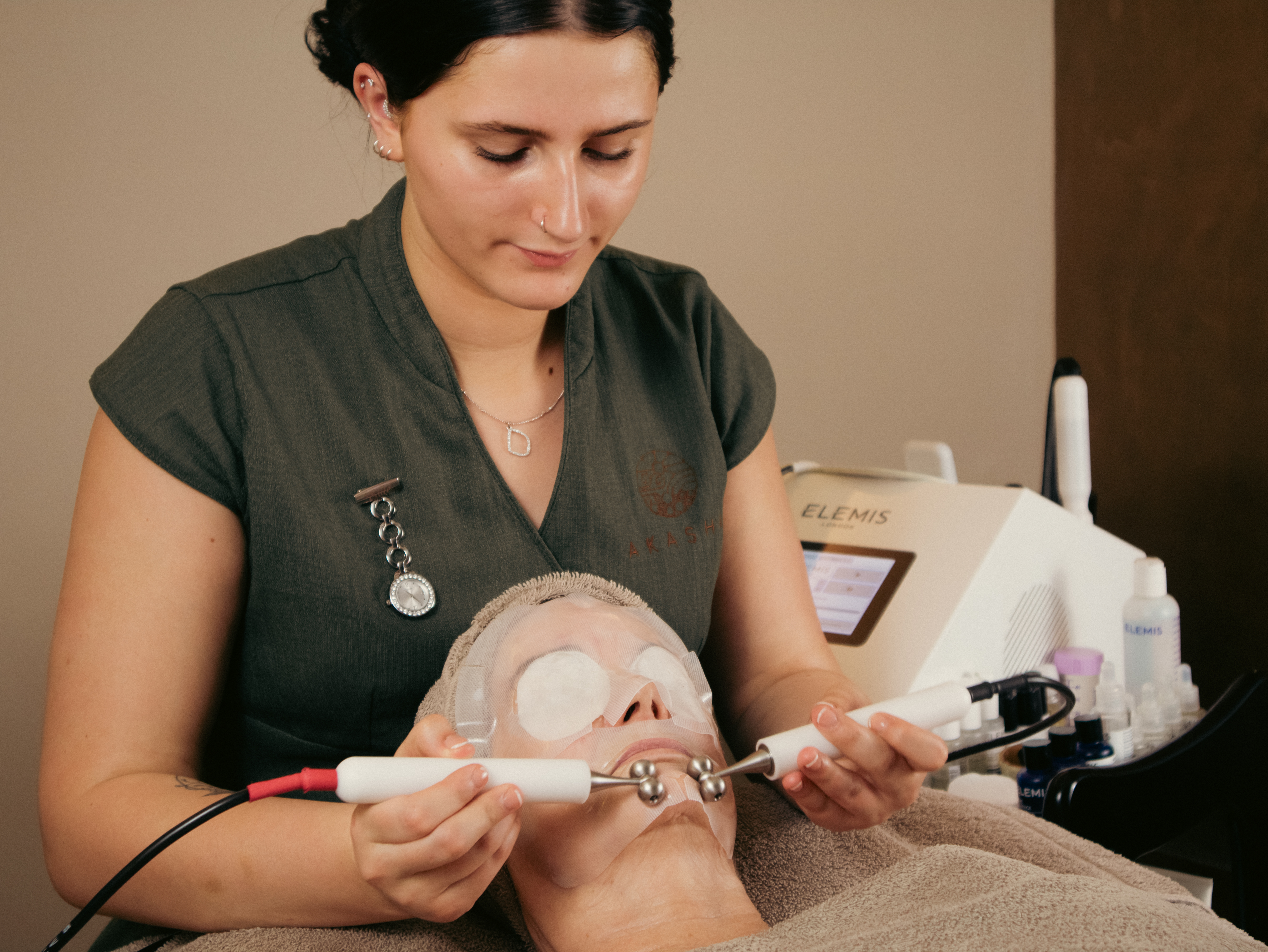 Elemis Couture Technology