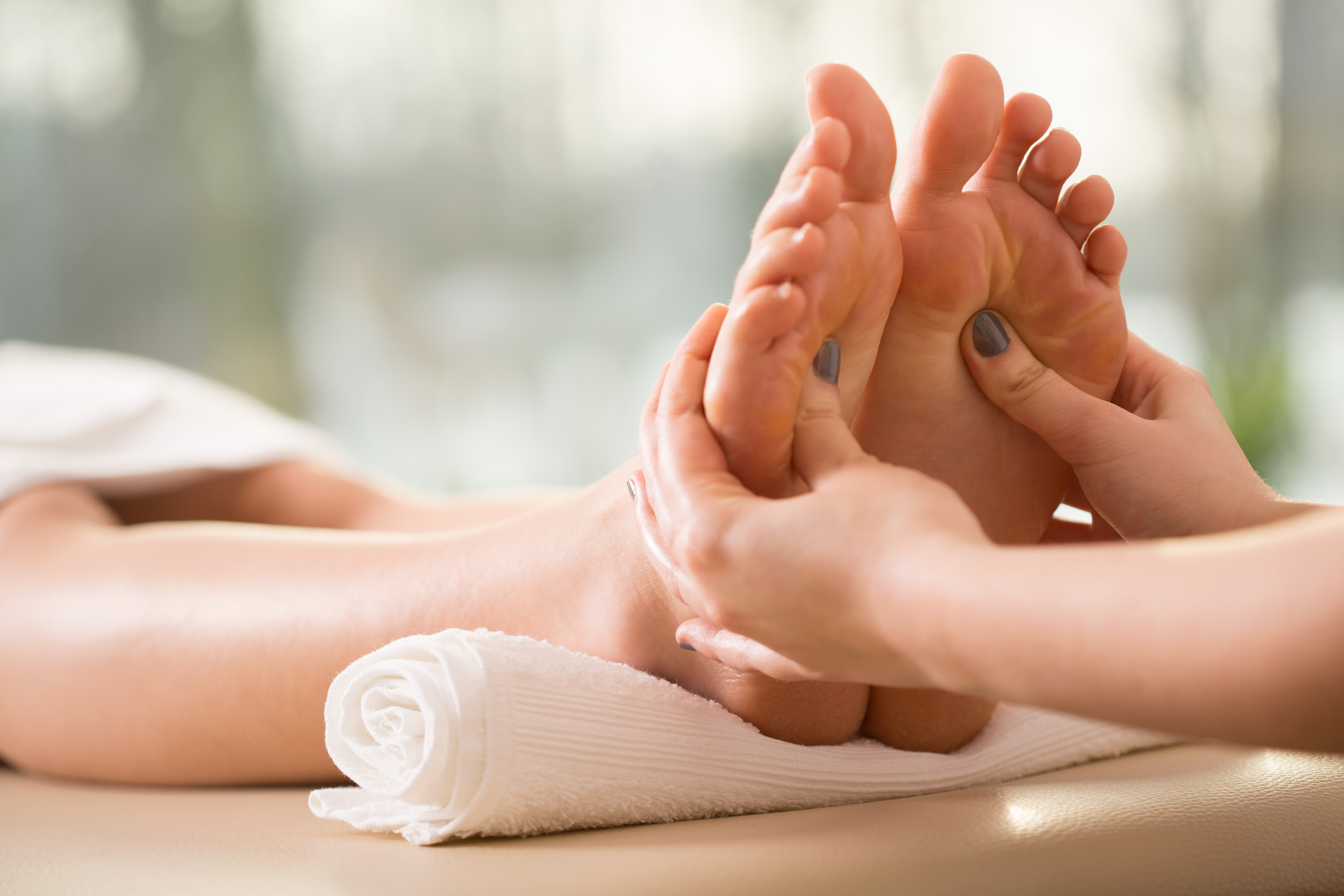 Reflexology & Signature Massage | 120 Minutes