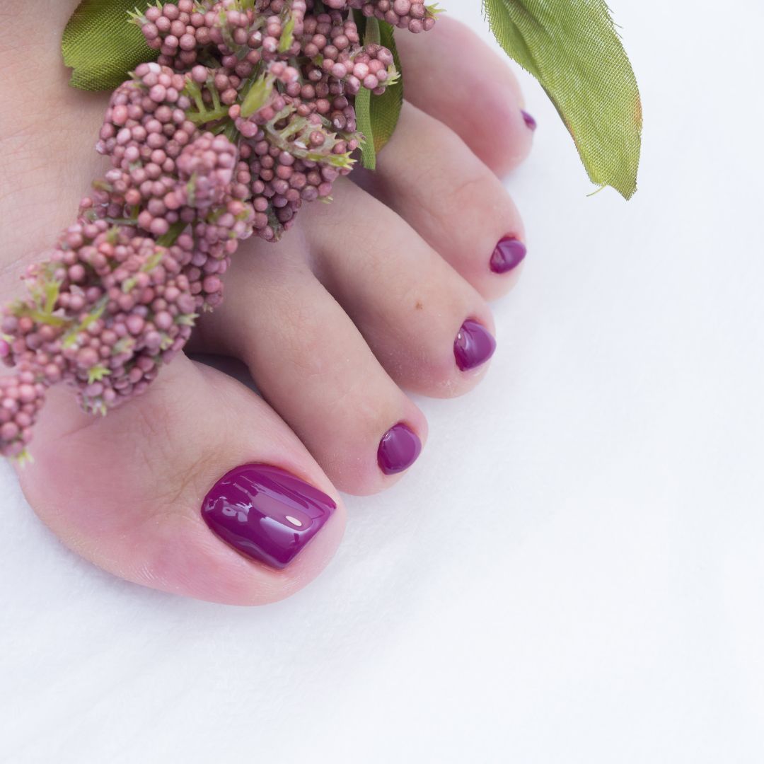 Mii Gel File And Polish Toes