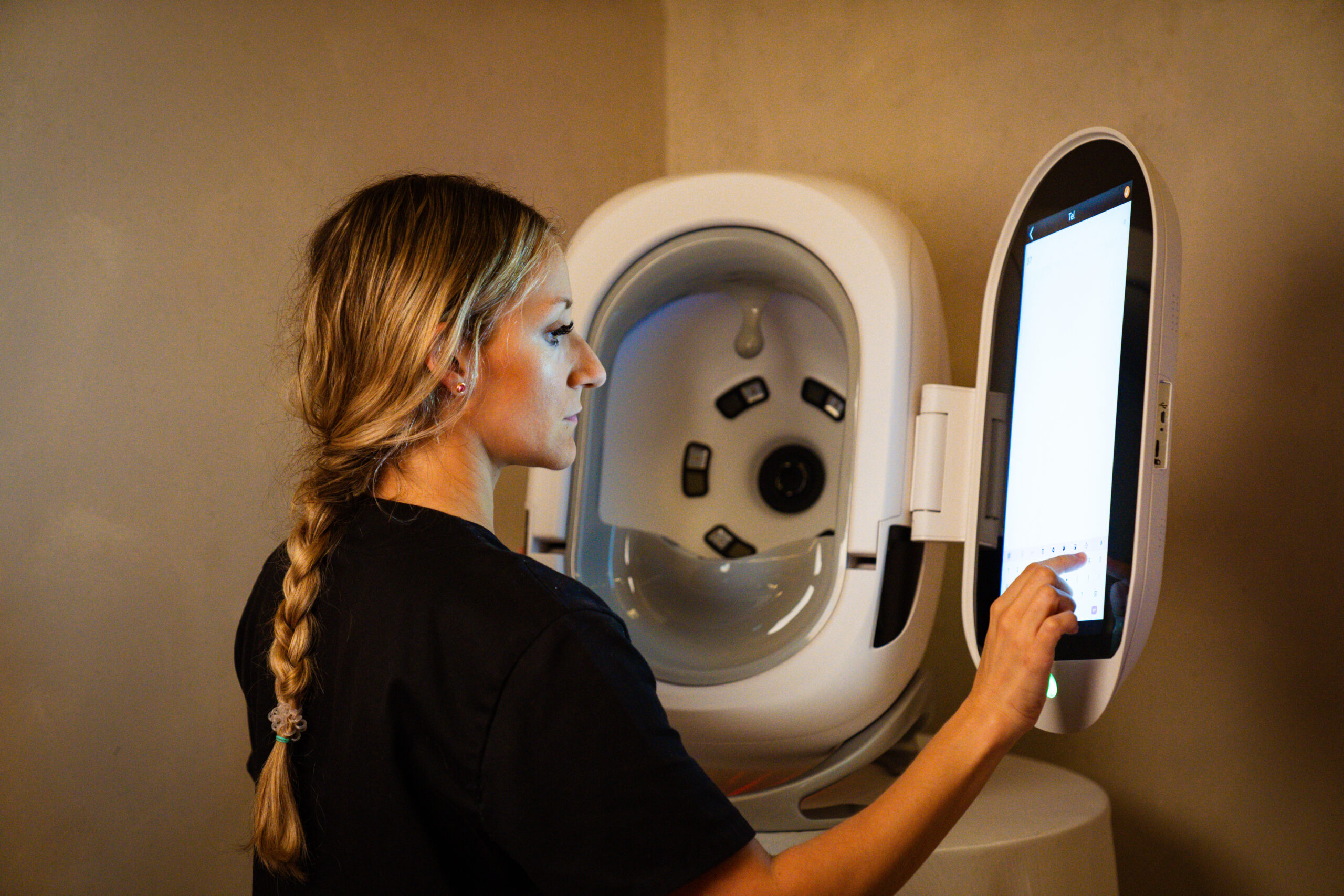 Skin Analyser  15-30Minutes