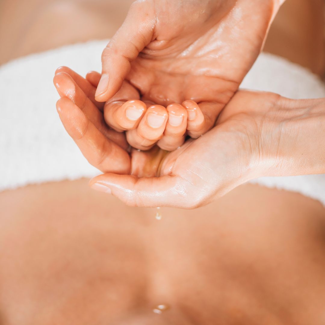 Aromatherapy Massage Incl Face & Scalp