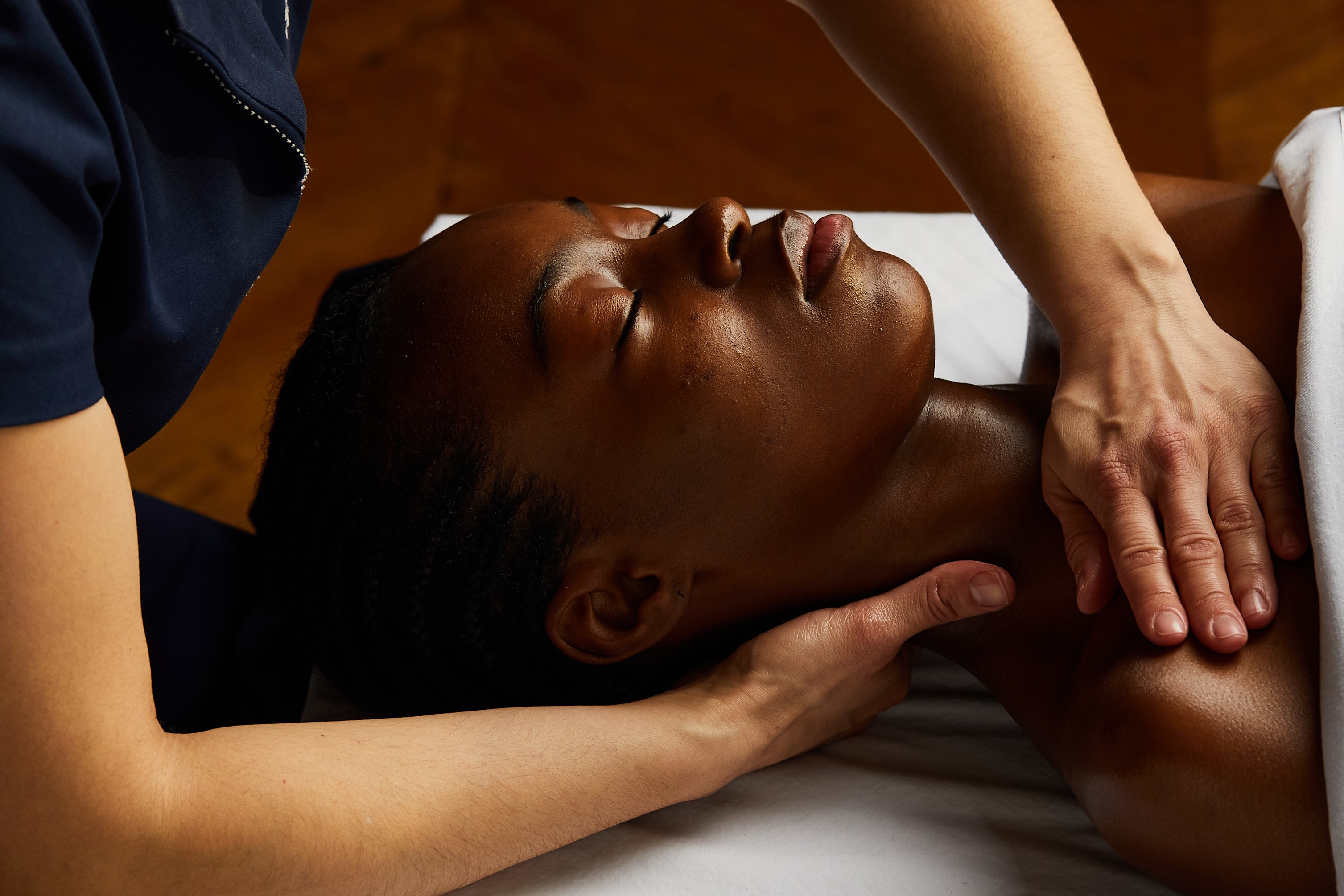 Cottonmill Foot Ritual & Hot Oil Head Massage