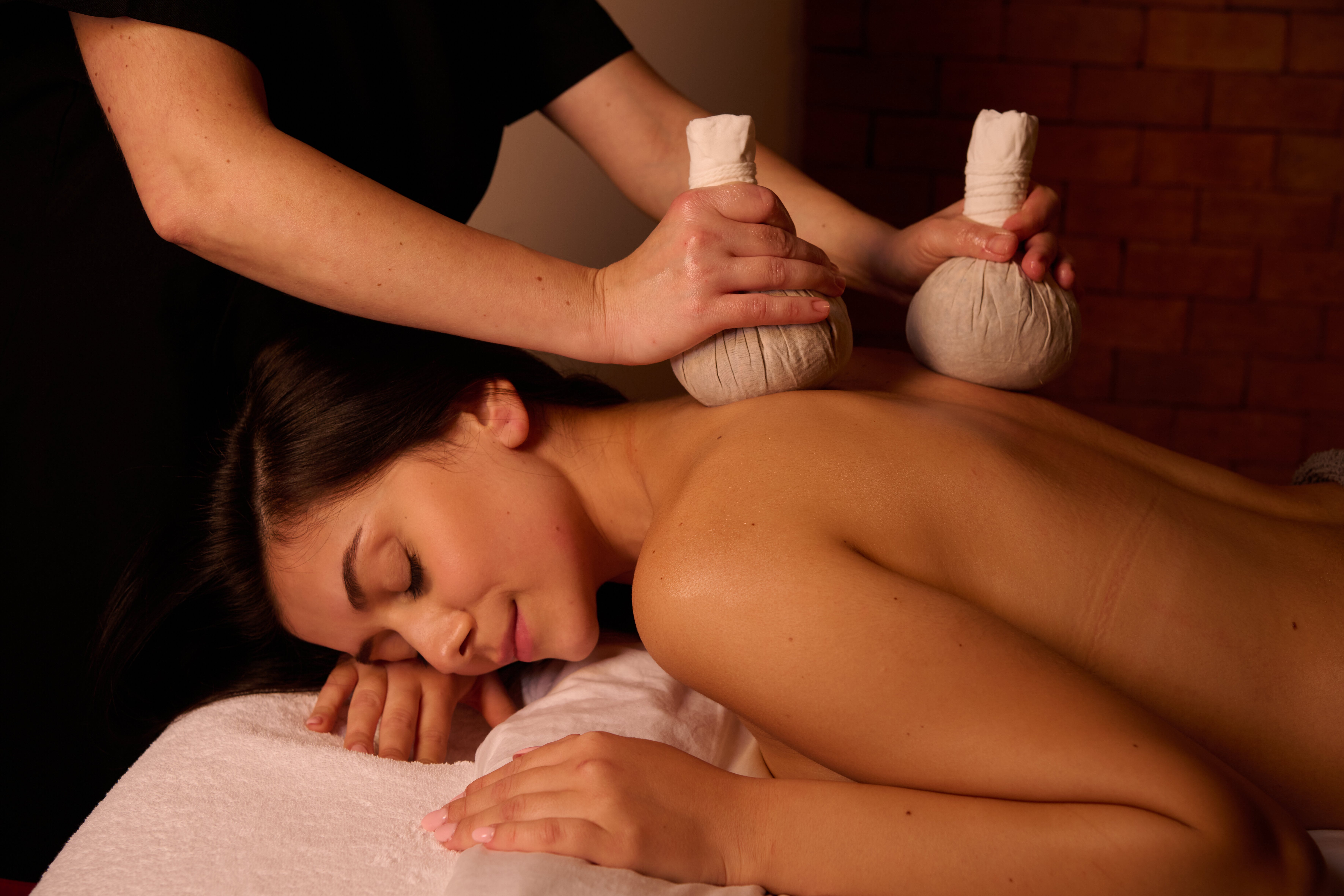 Thai Herbal Healer | 90 Minutes