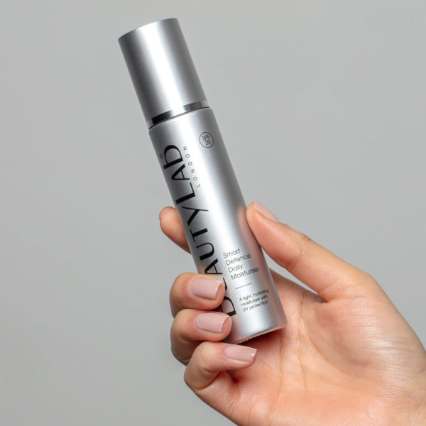 Essentials Range - Smart Defense Daily Moisturiser SPF20