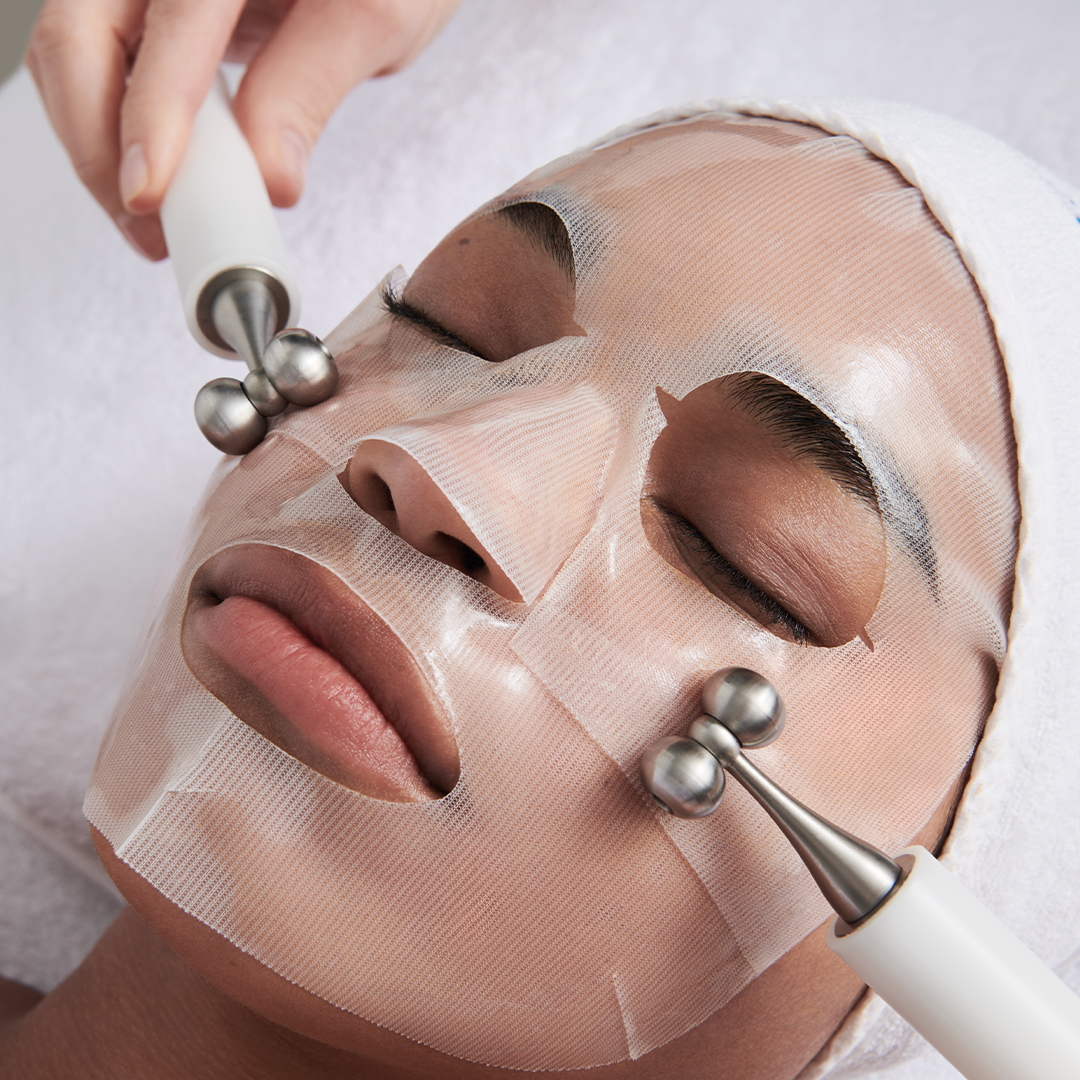 Elemis Expert Tech Radiance + Revive Facial 60Min