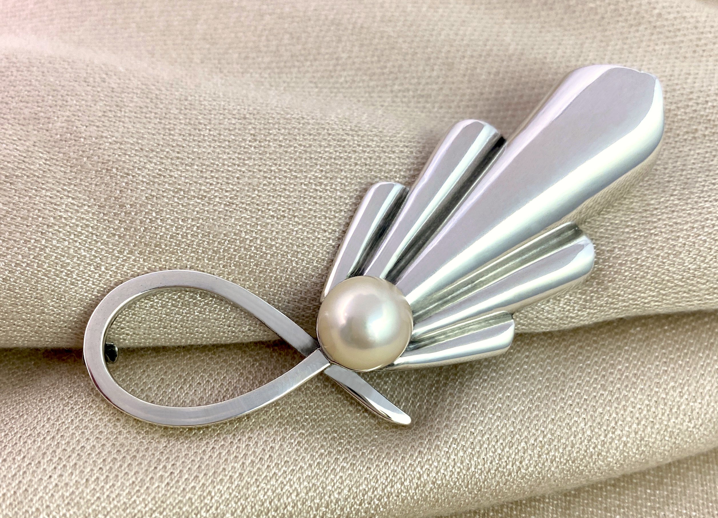 The Burgh Island Pearl Brooch