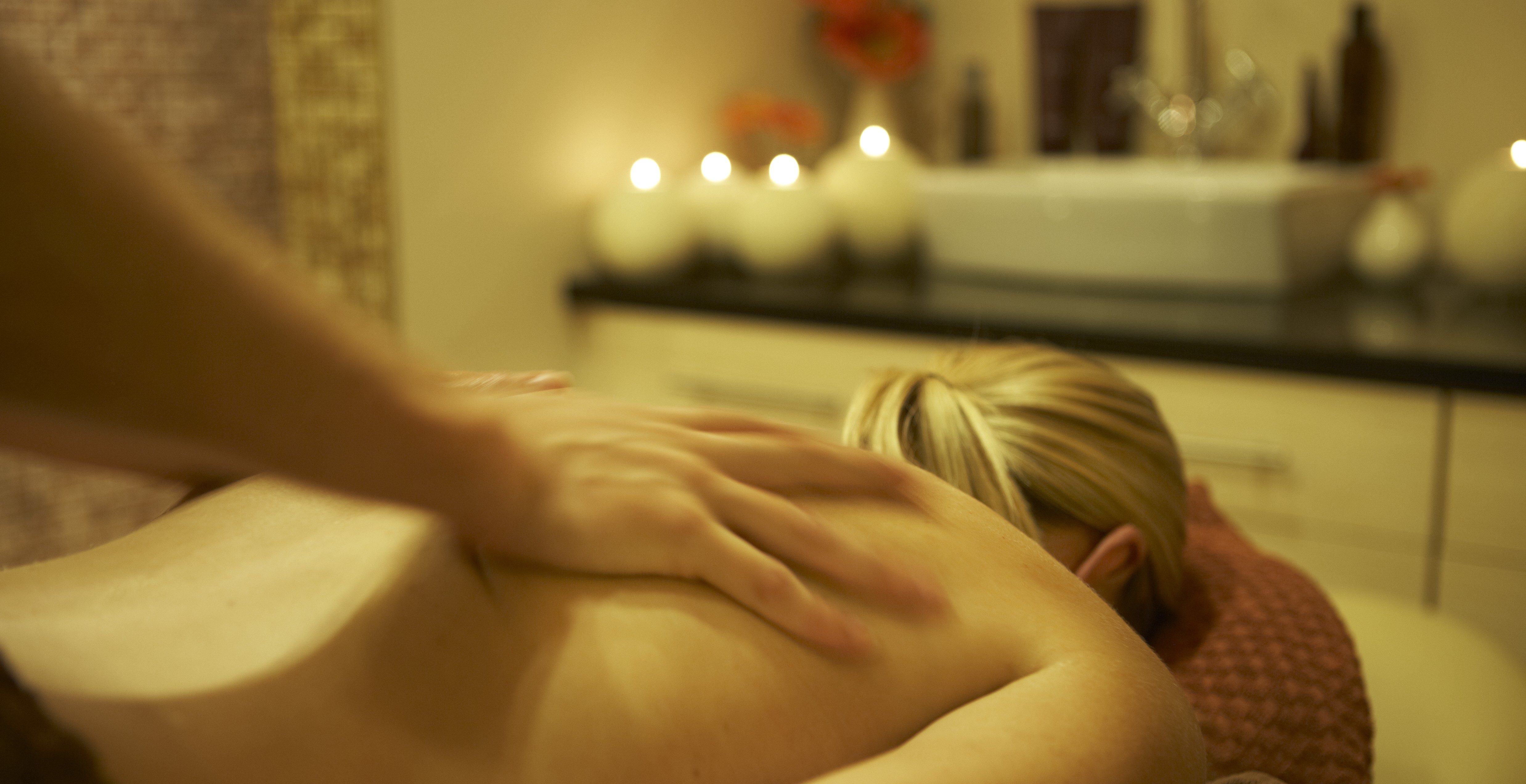 Aqua Full Body Massage