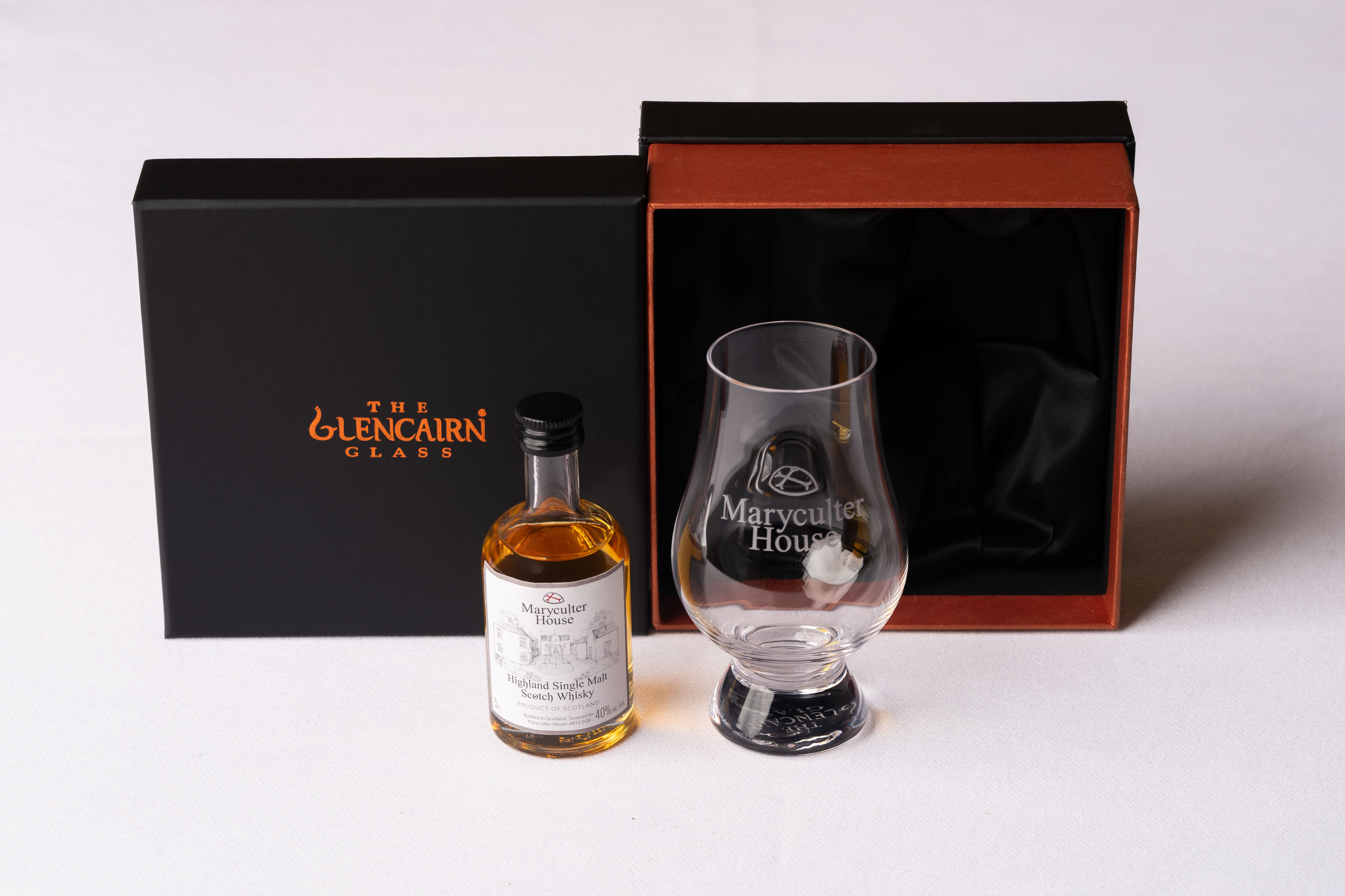 The Glencairn Glass