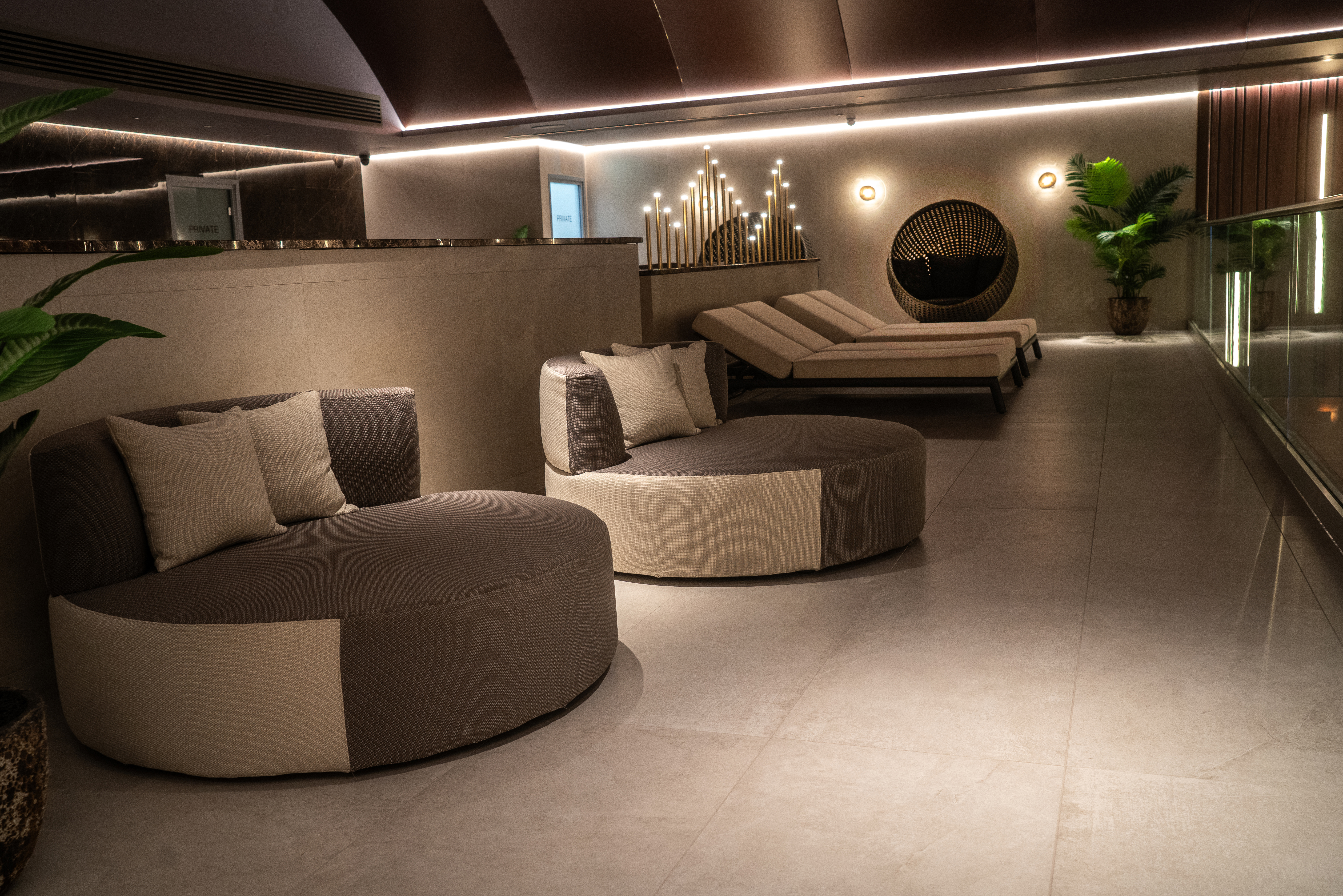 Twilight Experience | Friday & Sunday