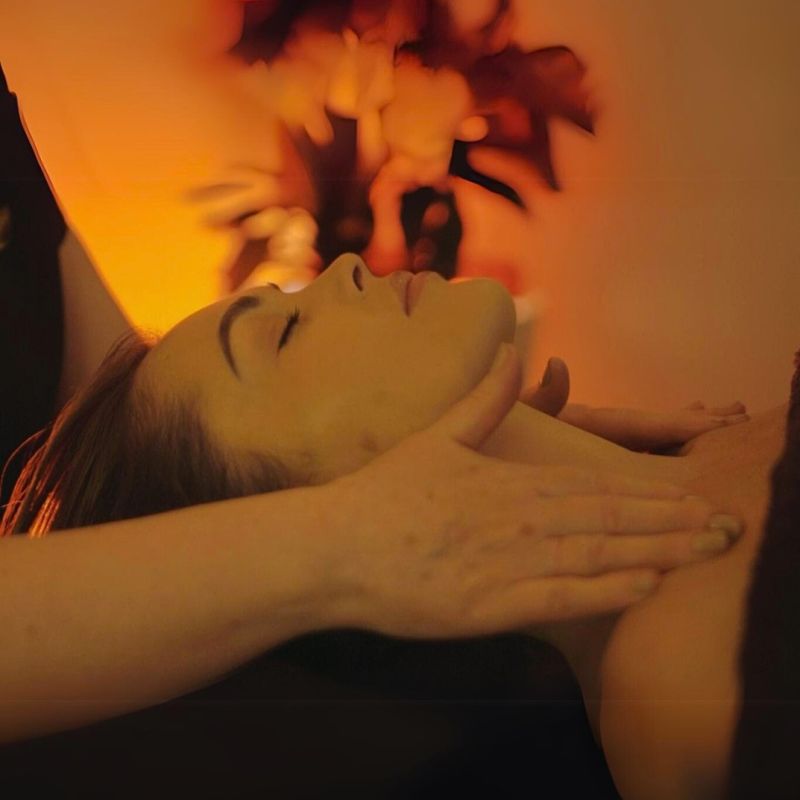 Relaxation to a Tea Deluxe with Facial (Mon - Thurs)