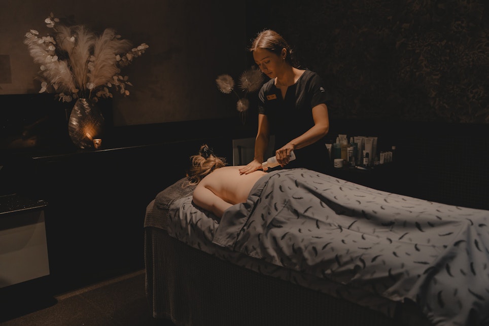 Nourishing Body Wrap | 50 Minutes