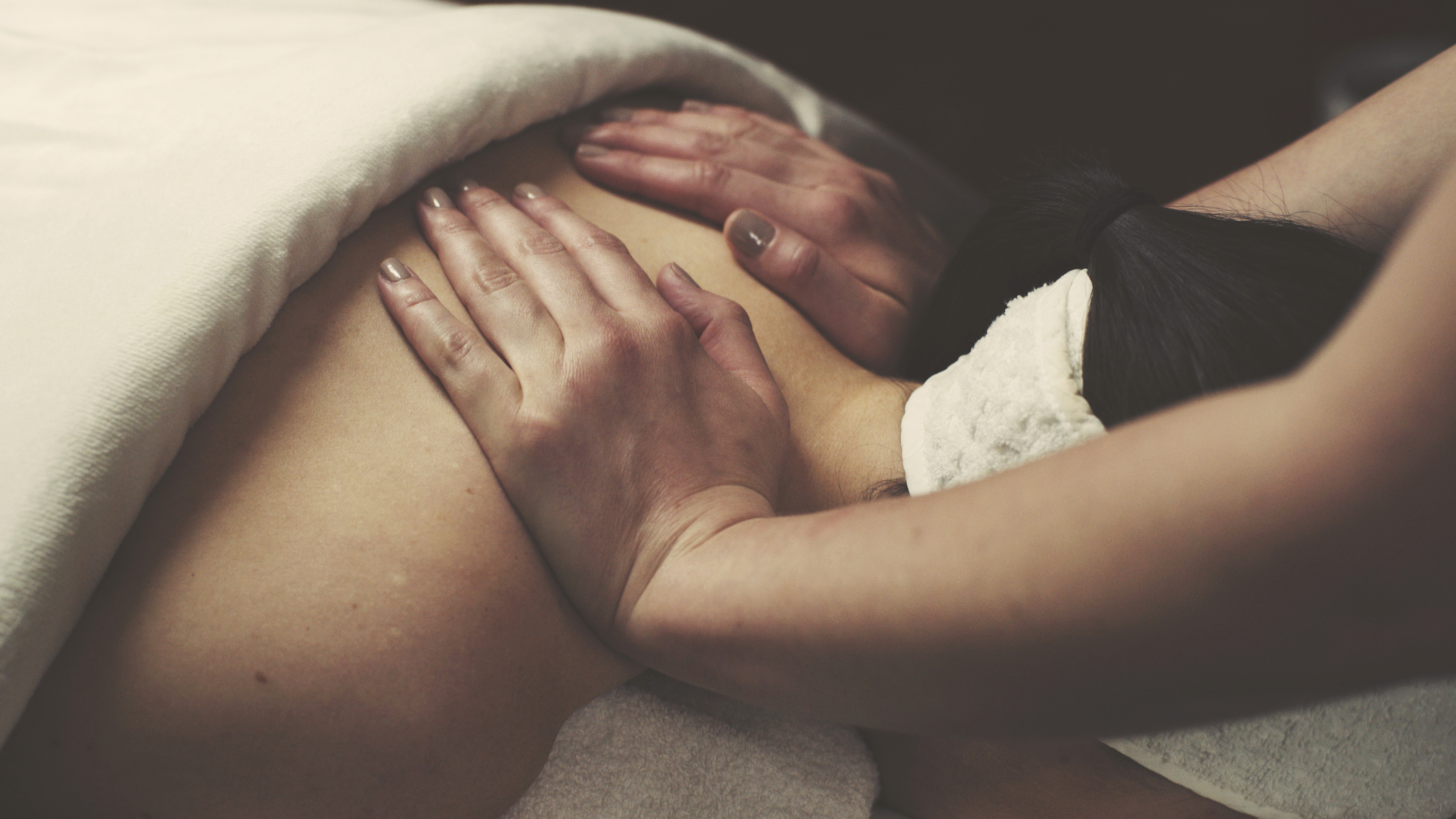 Back, Neck & Shoulder Massage