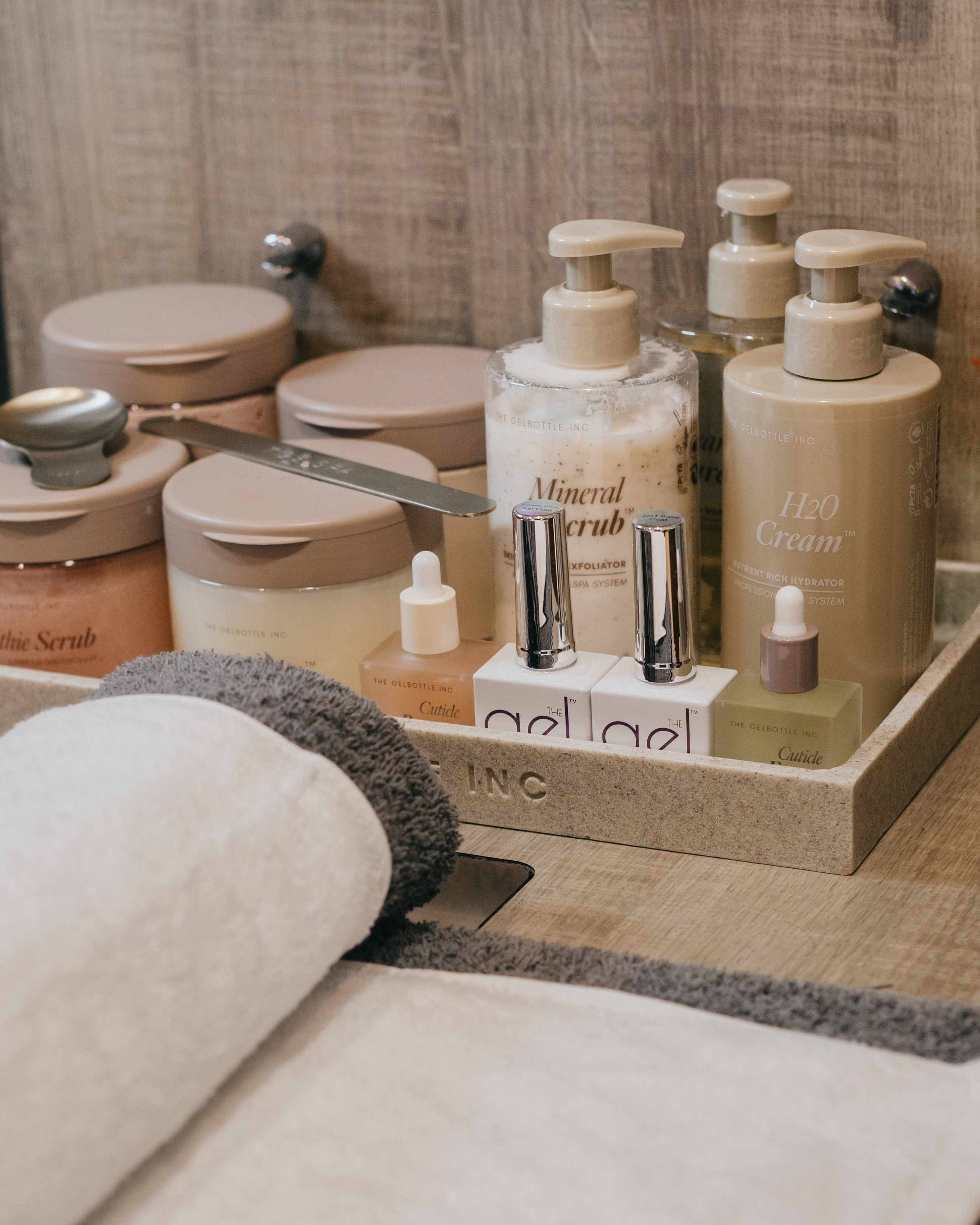 The Gel Bottle Luxury Manicure 50 Min