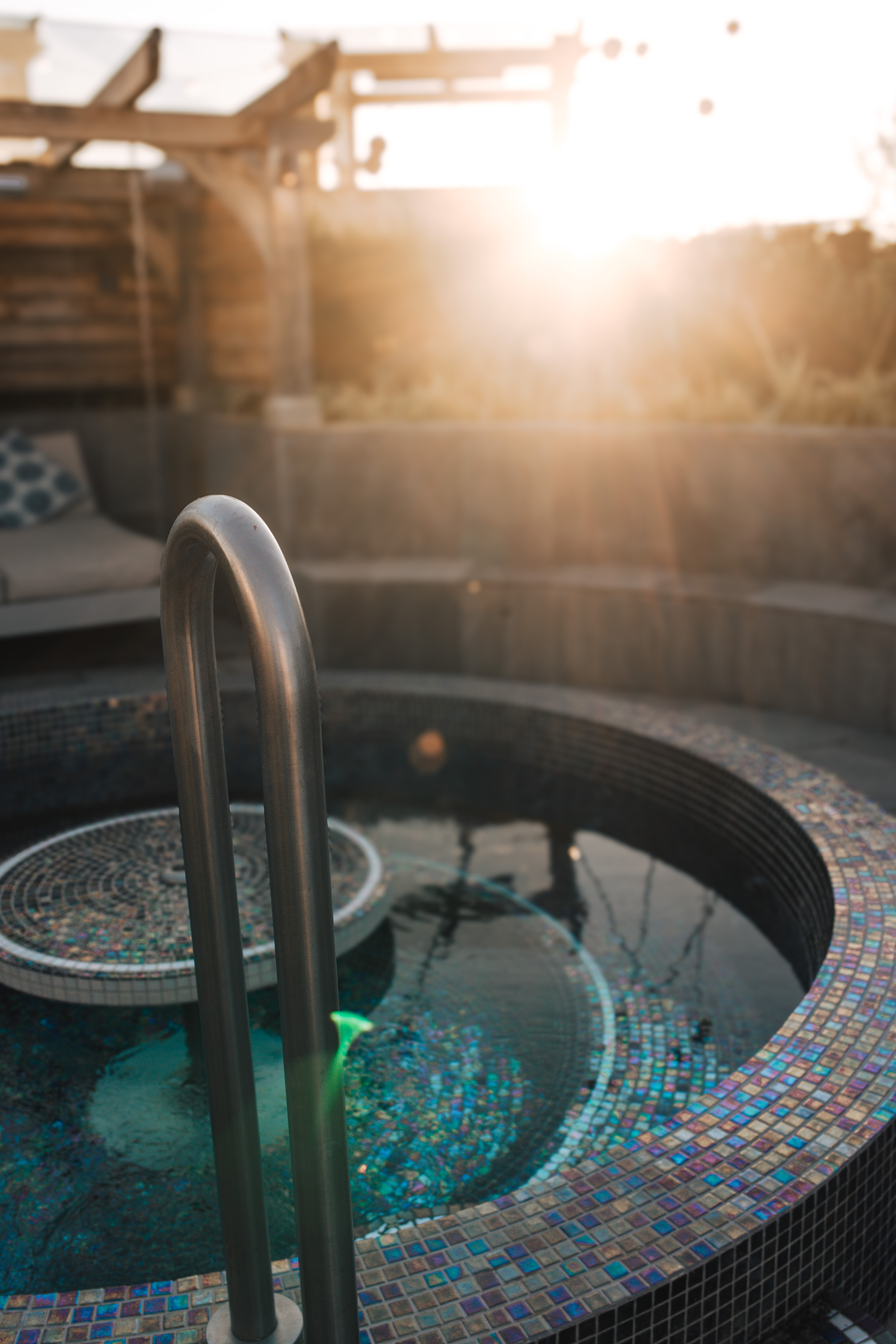 The Garden Escape | Mid Week