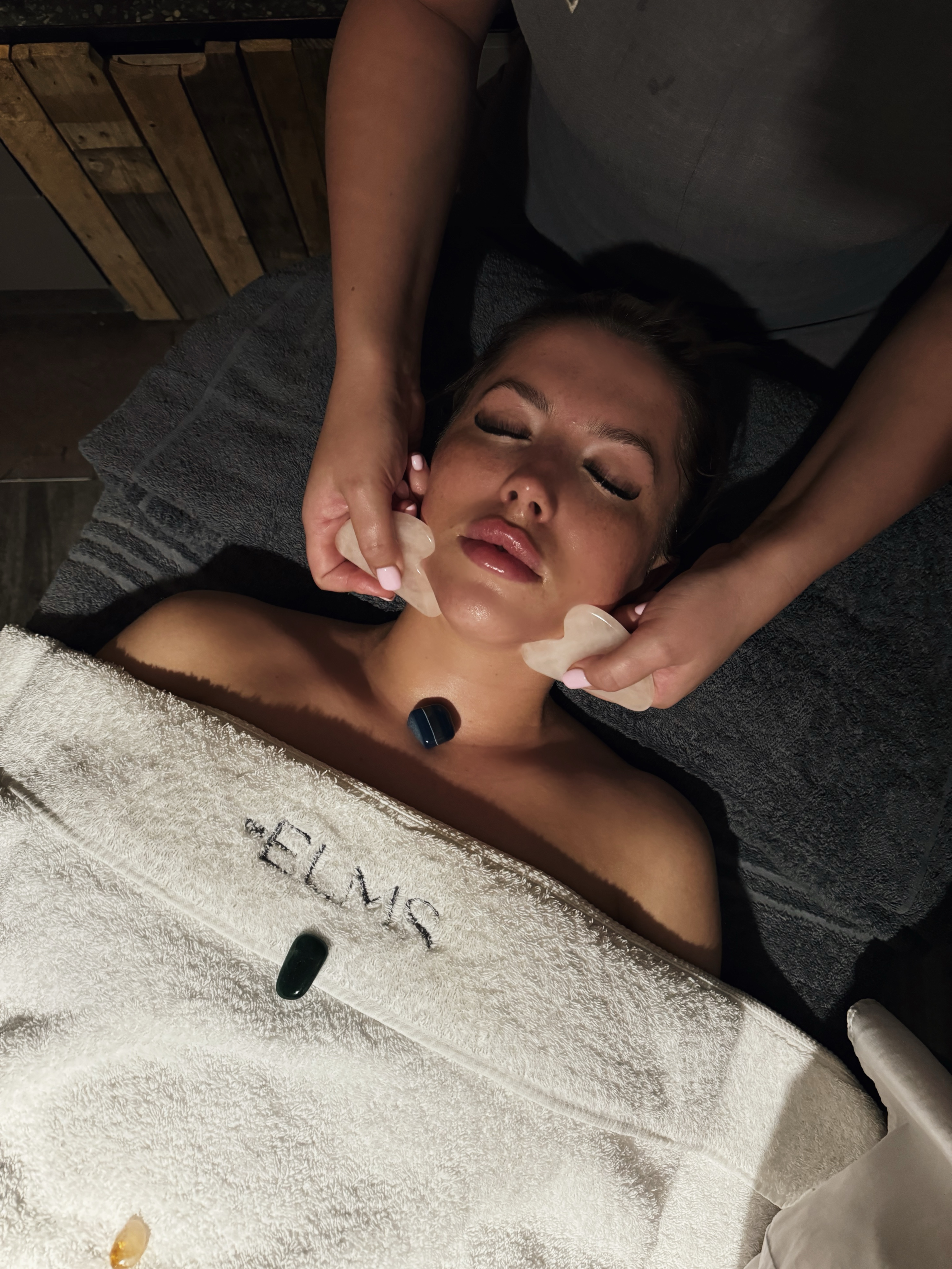 Equilibrium Crystal Facial