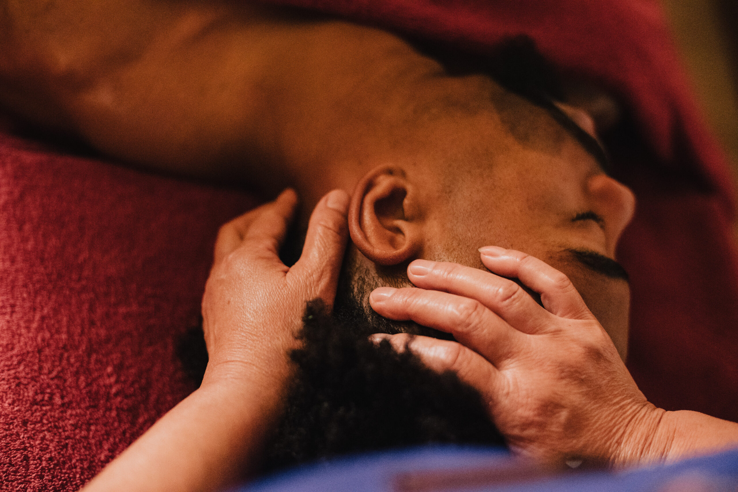 Oriental Head Massage 25Minutes