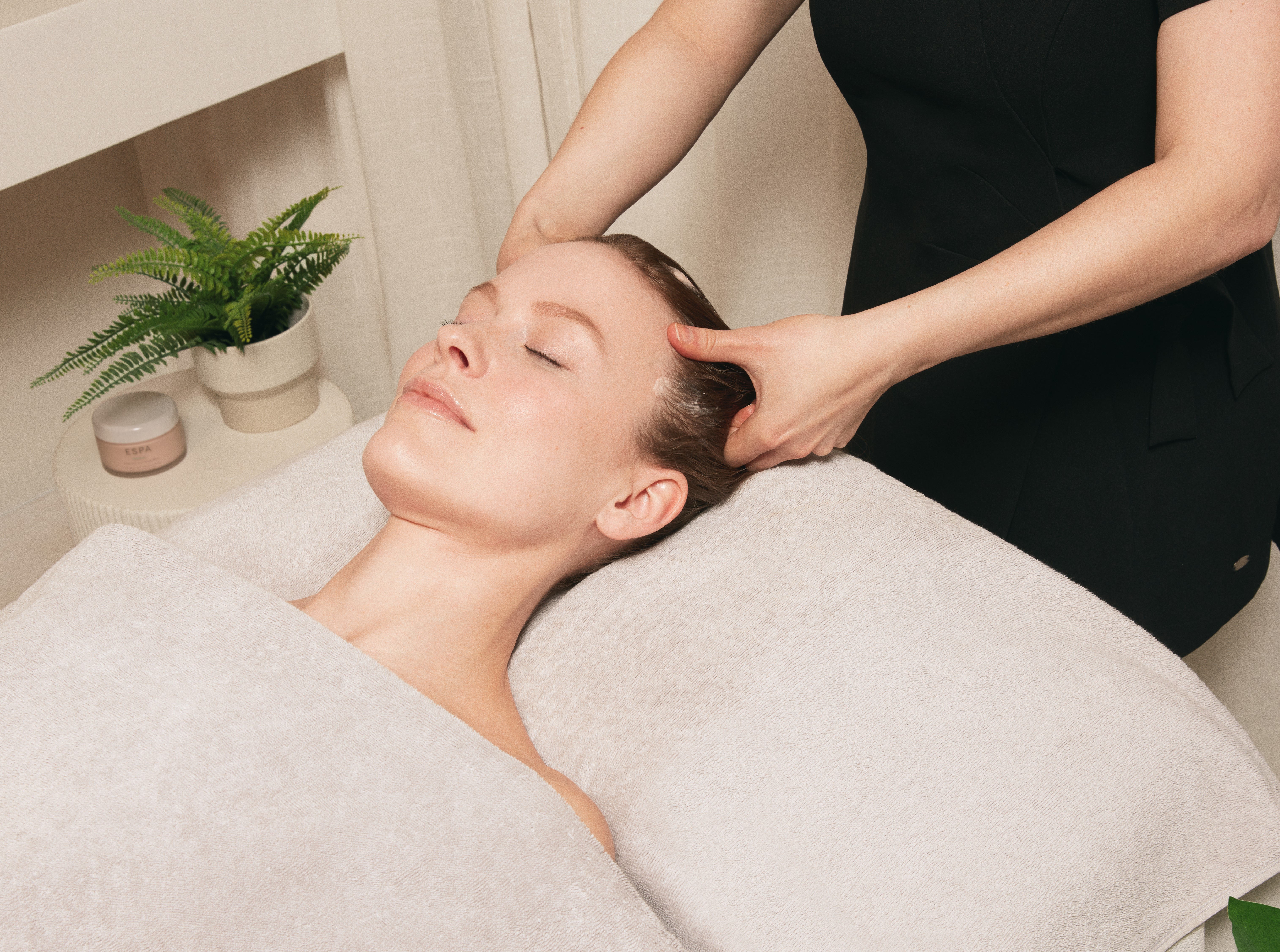 Espa Express Tension-relieving Head Massage | 25 Minutes