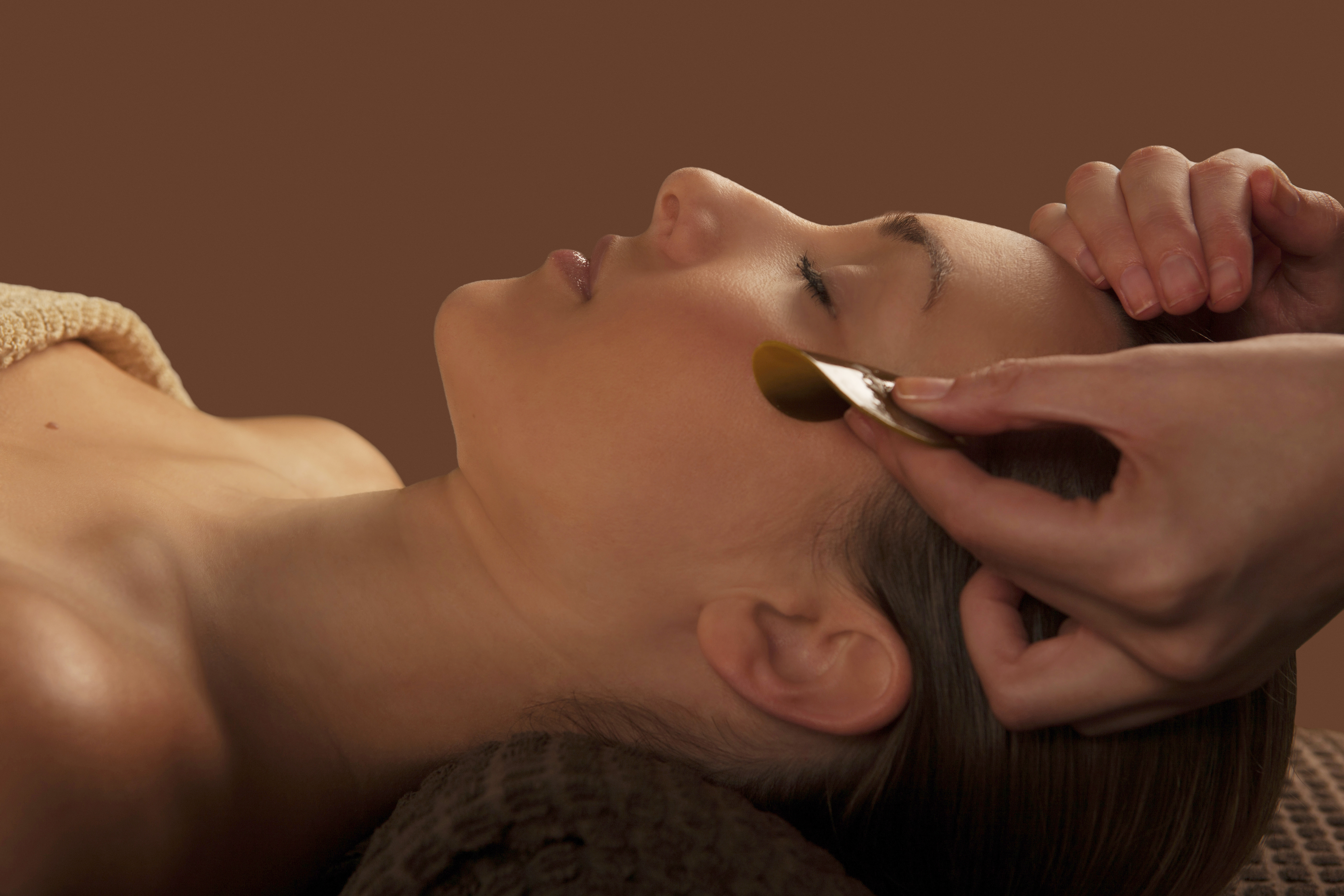 No. 1 Deluxe Facial Experience