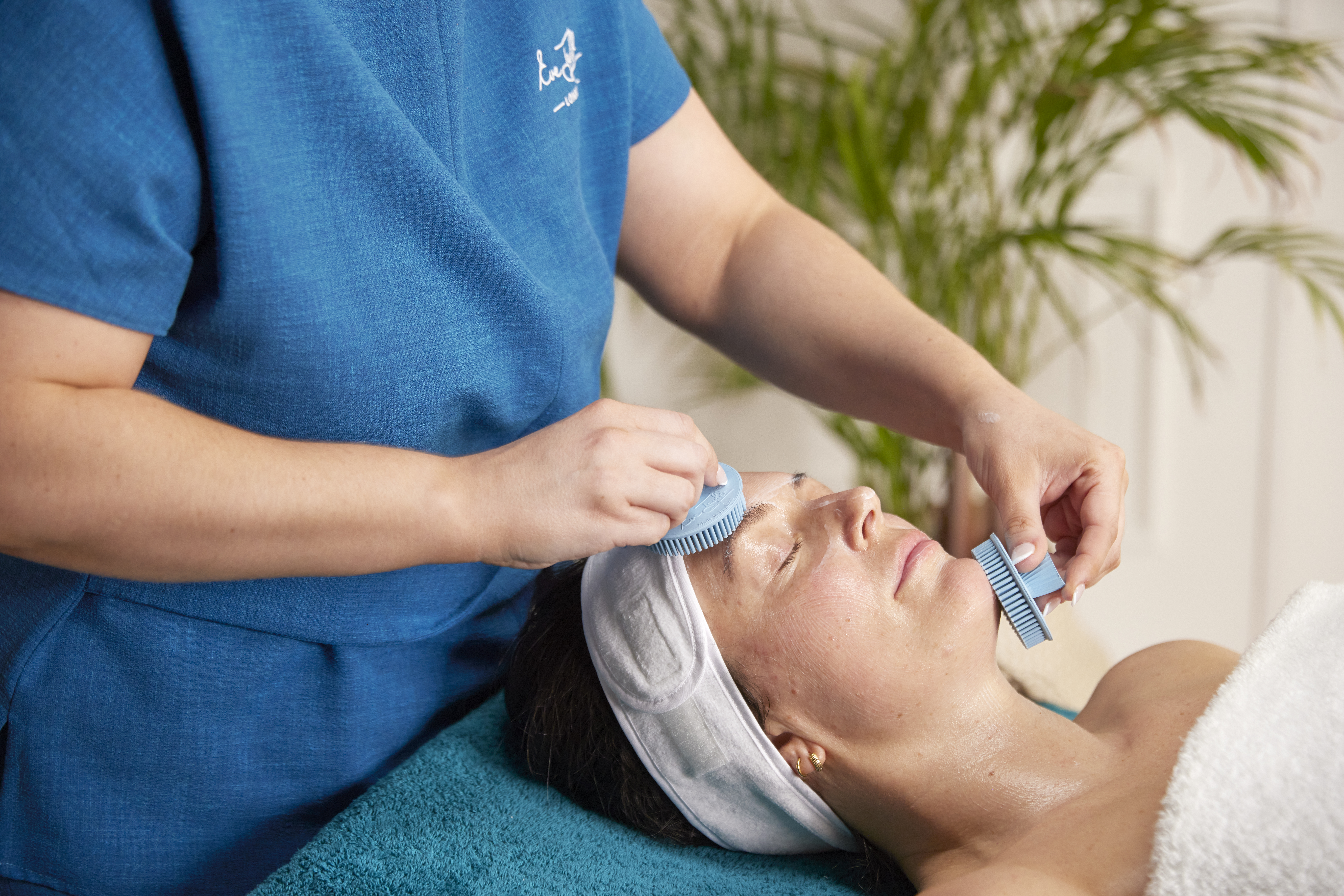  Essential Mini Facial