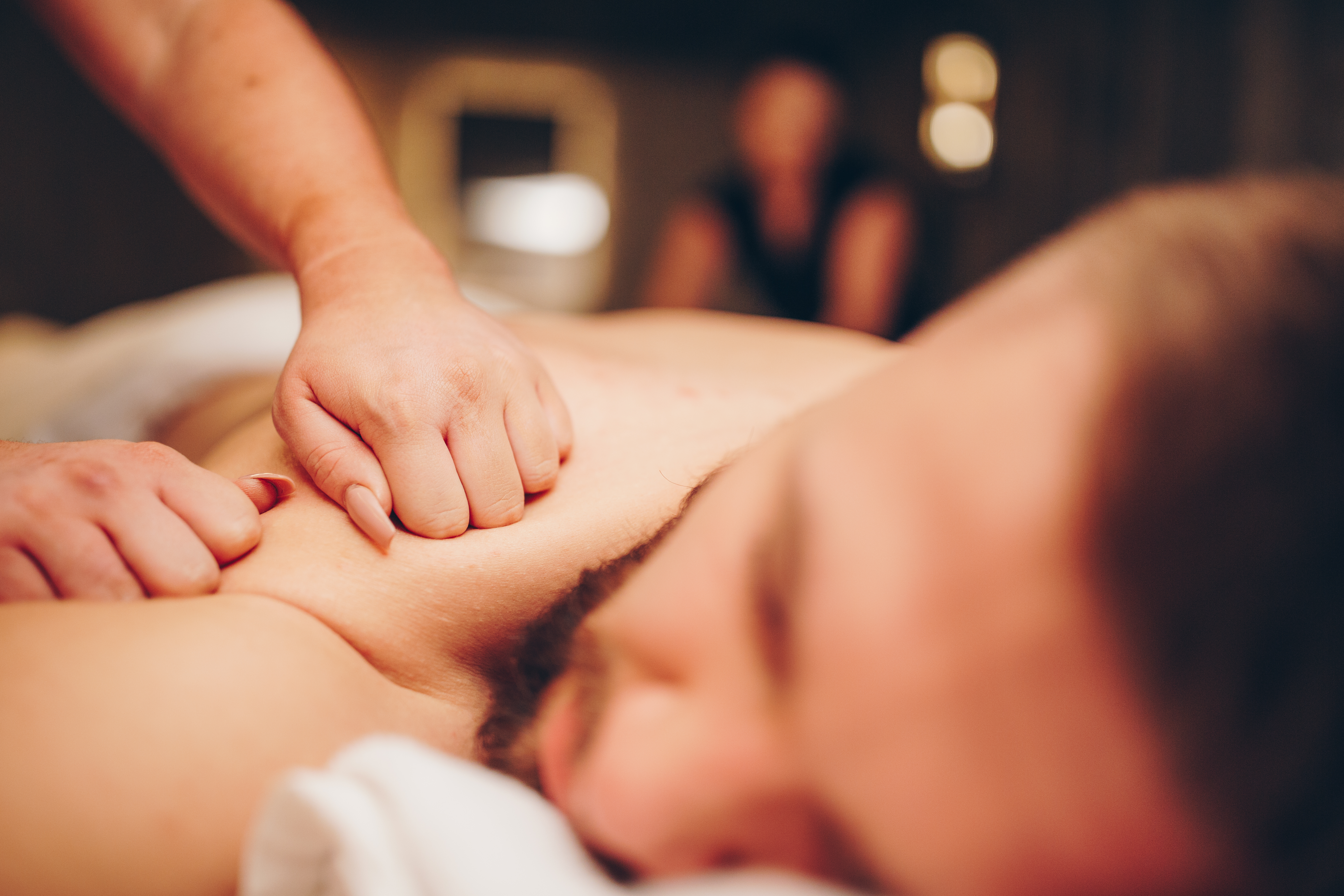 Deep Tissue Massage | 60 Minutes