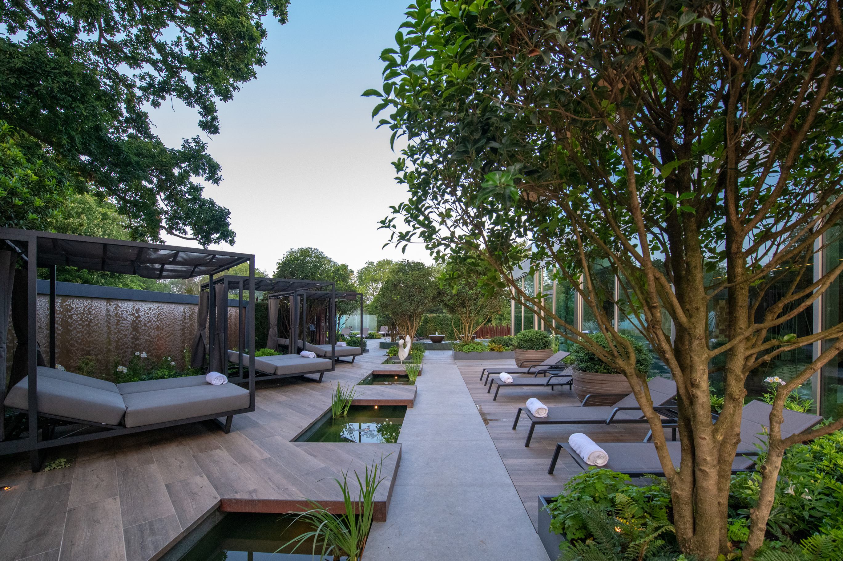 Autumn Club Restore | Sunday