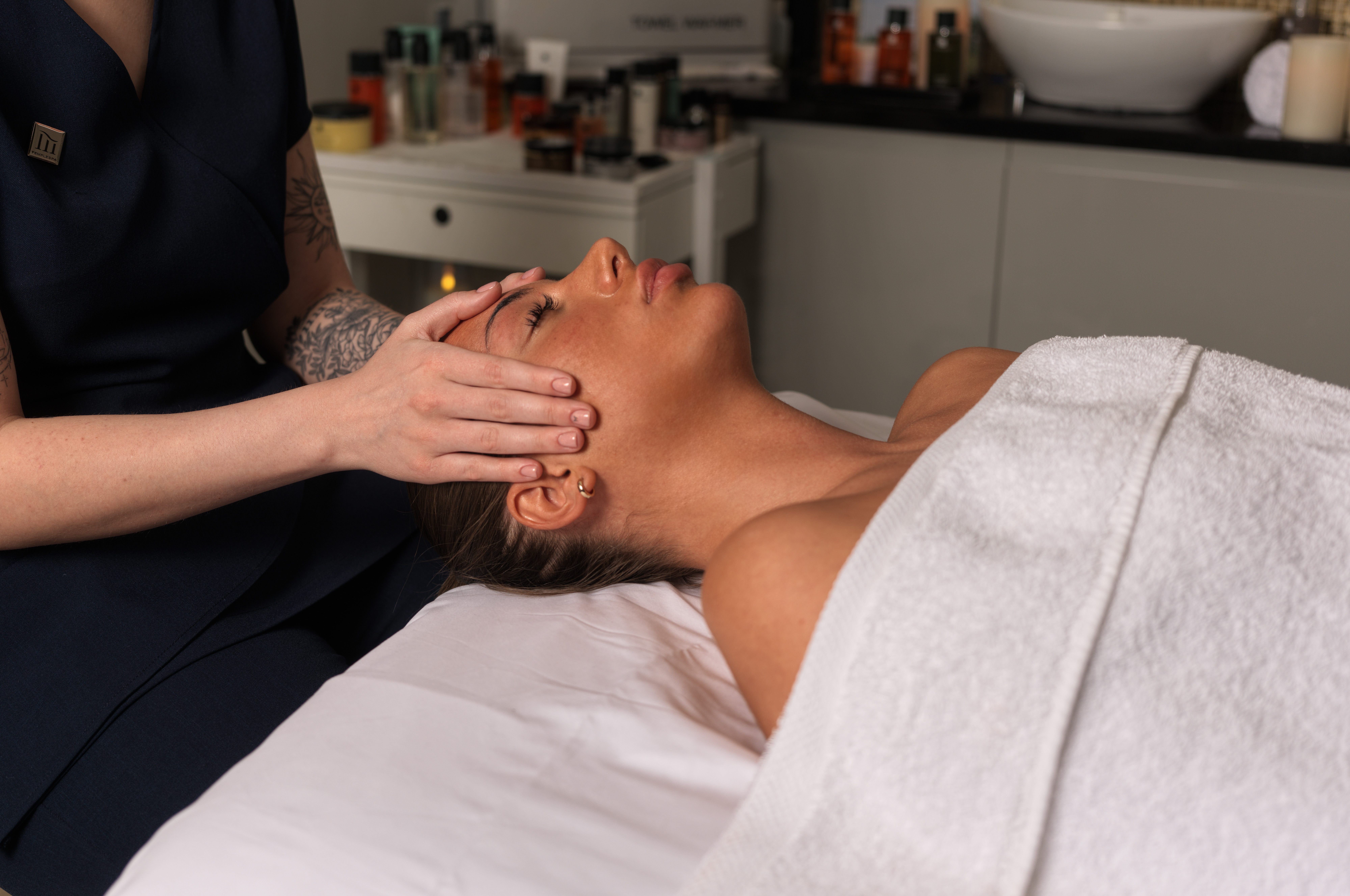 Amethyst Trust Relax & Revive 60 Minutes