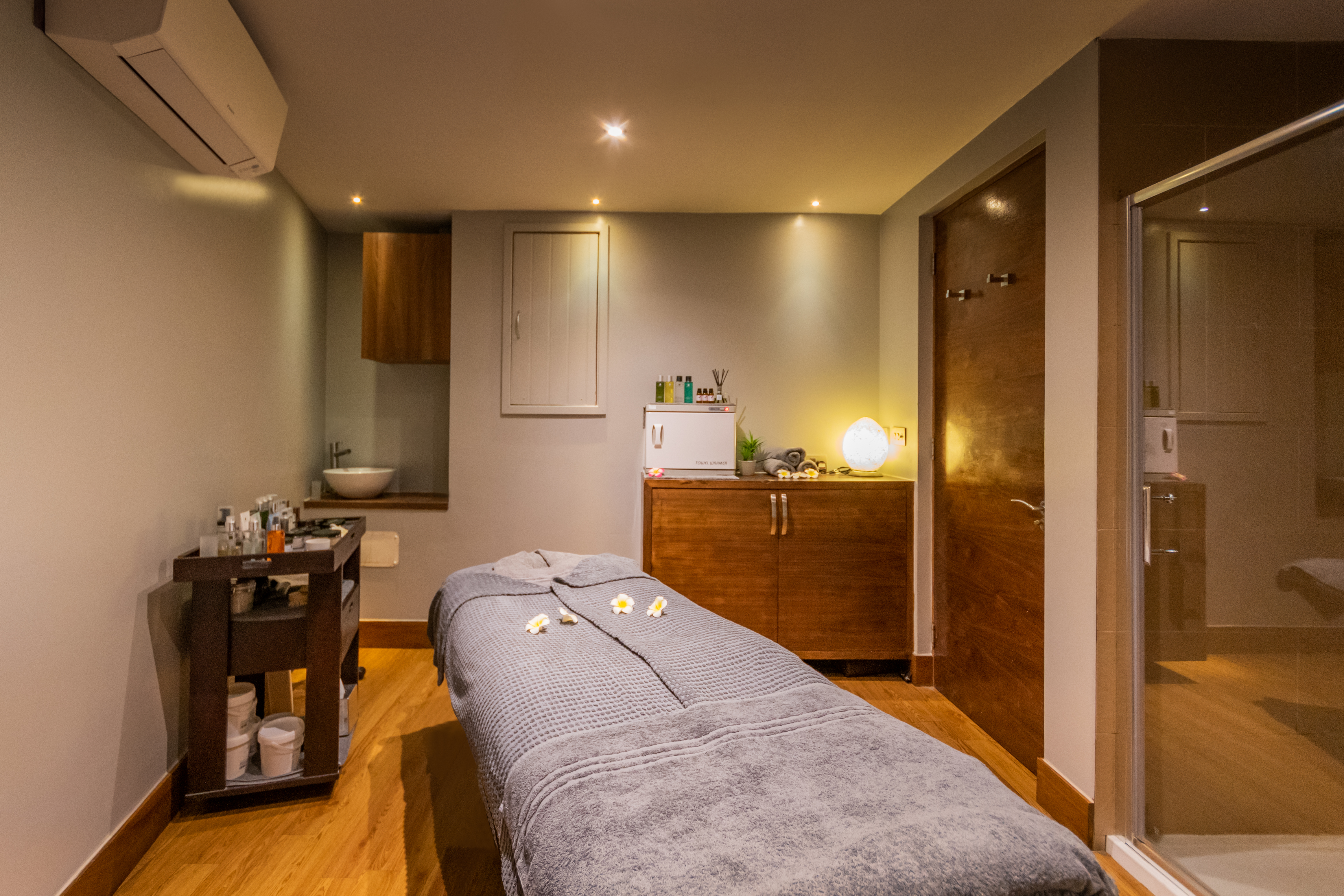 Elemis Expert™ Spa Escape | Weekday