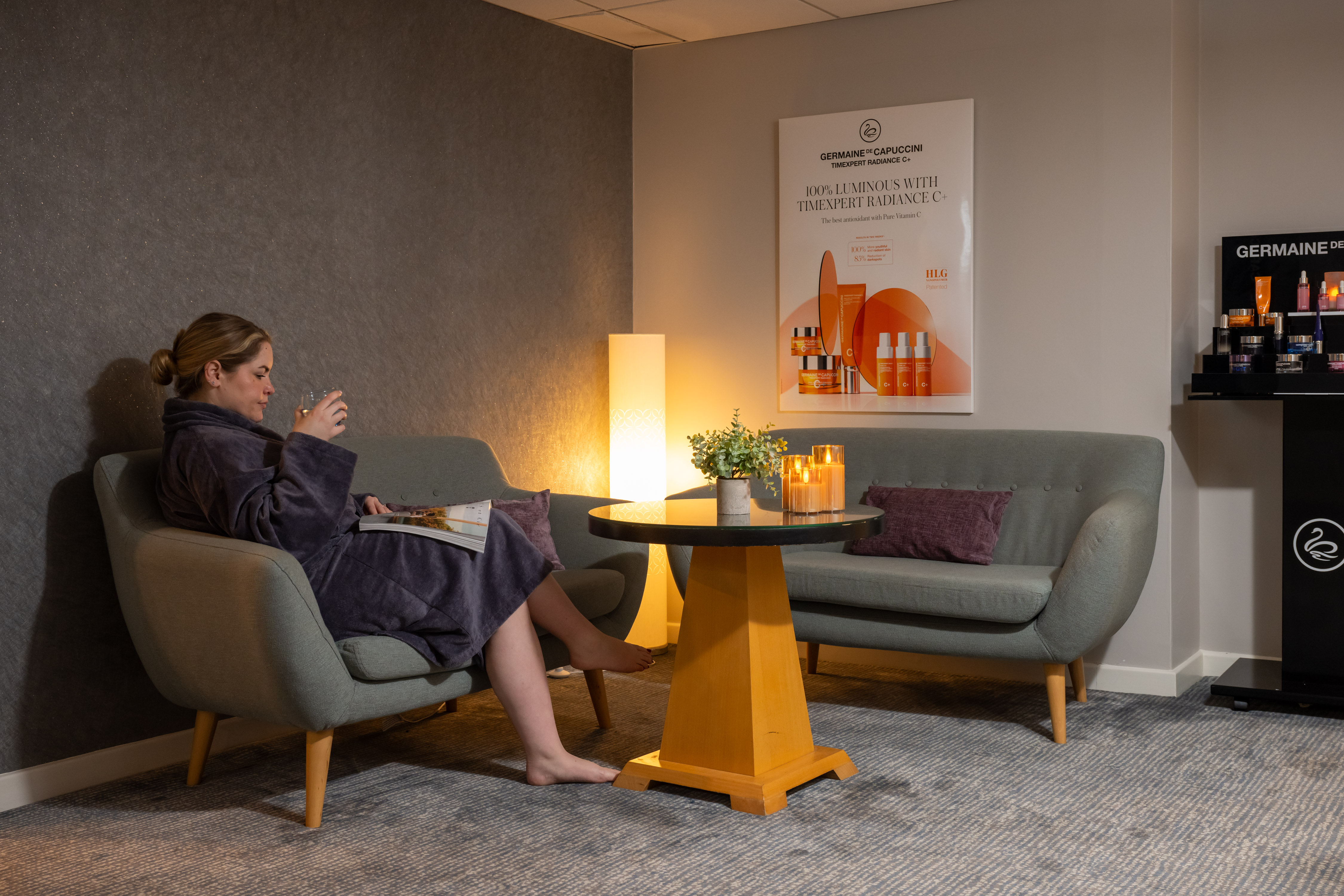 Comforting Hand And Nail Therapy