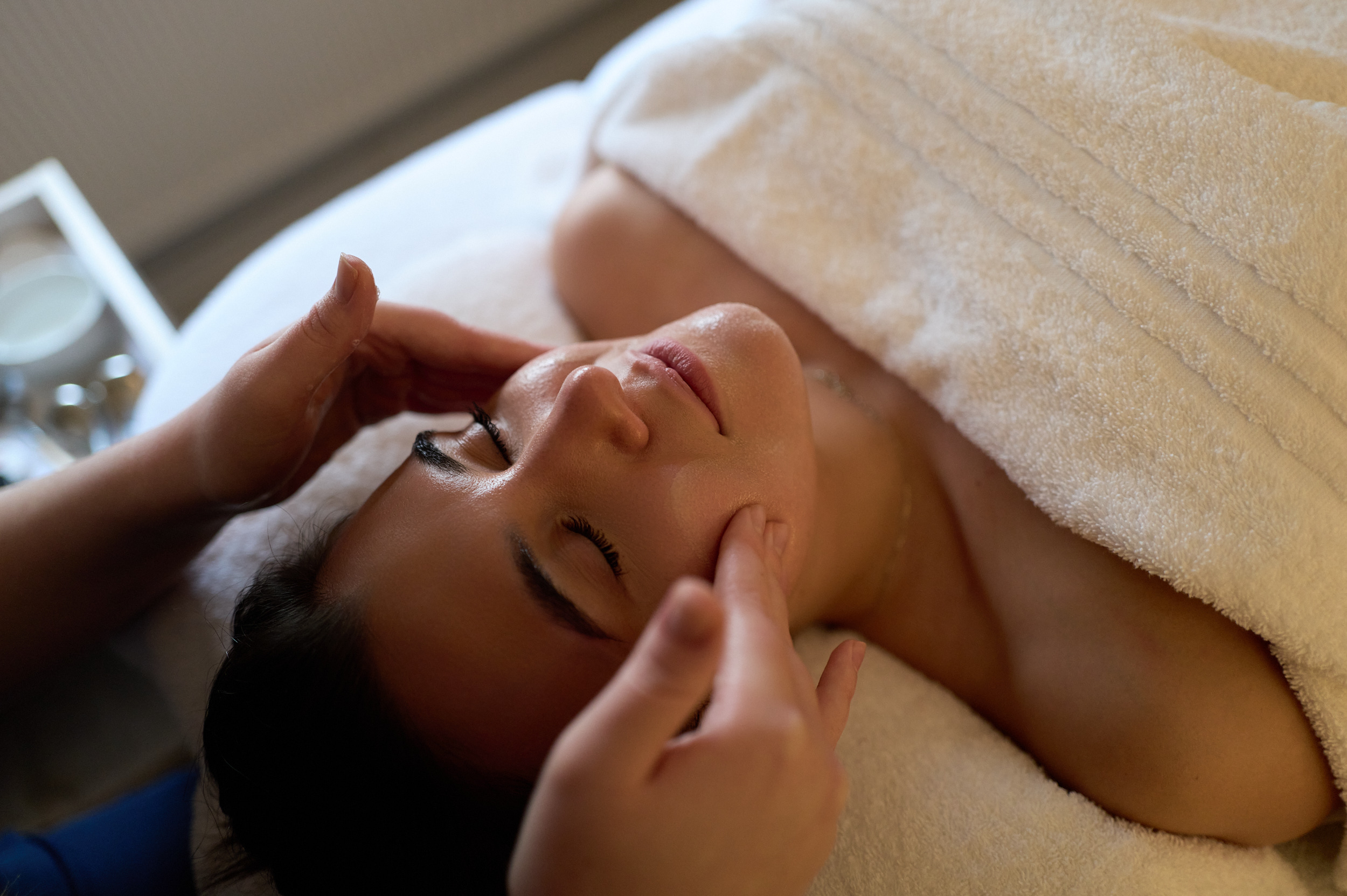 Bramley Rose Quartz Radiance Facial