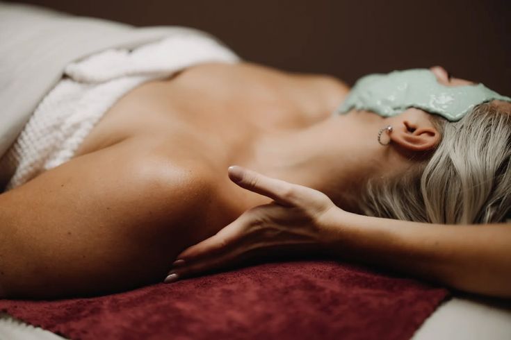 Back Massage And Express Facial