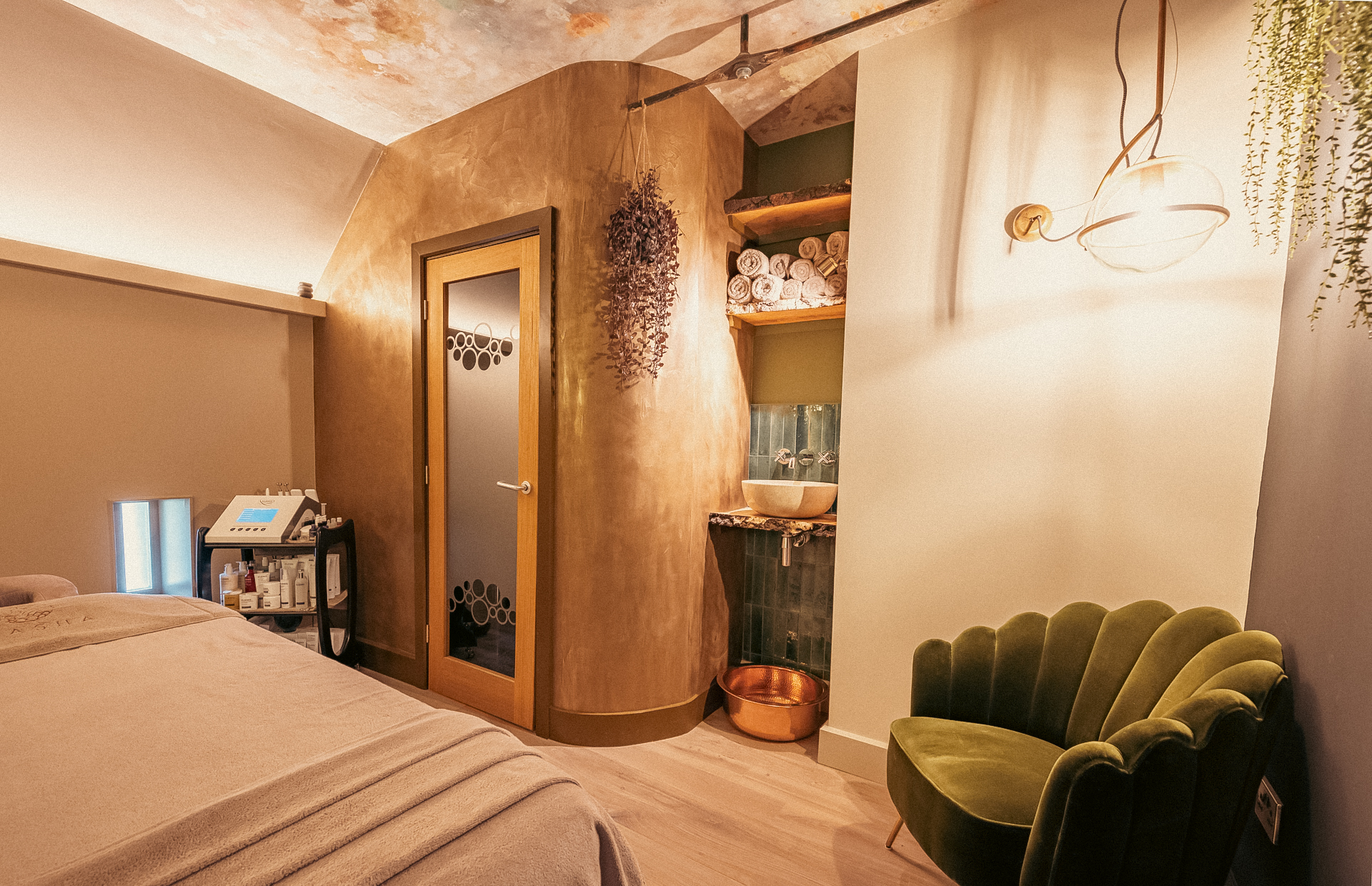 Elemis Targeted Toning Tightener Body Treatment