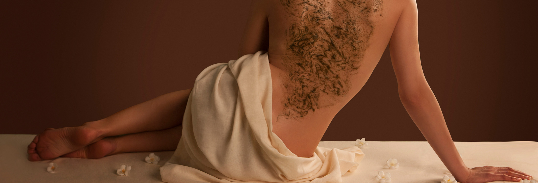 Peppermint, Seaweed & Sugar Glow Body Scrub | 45 Minutes