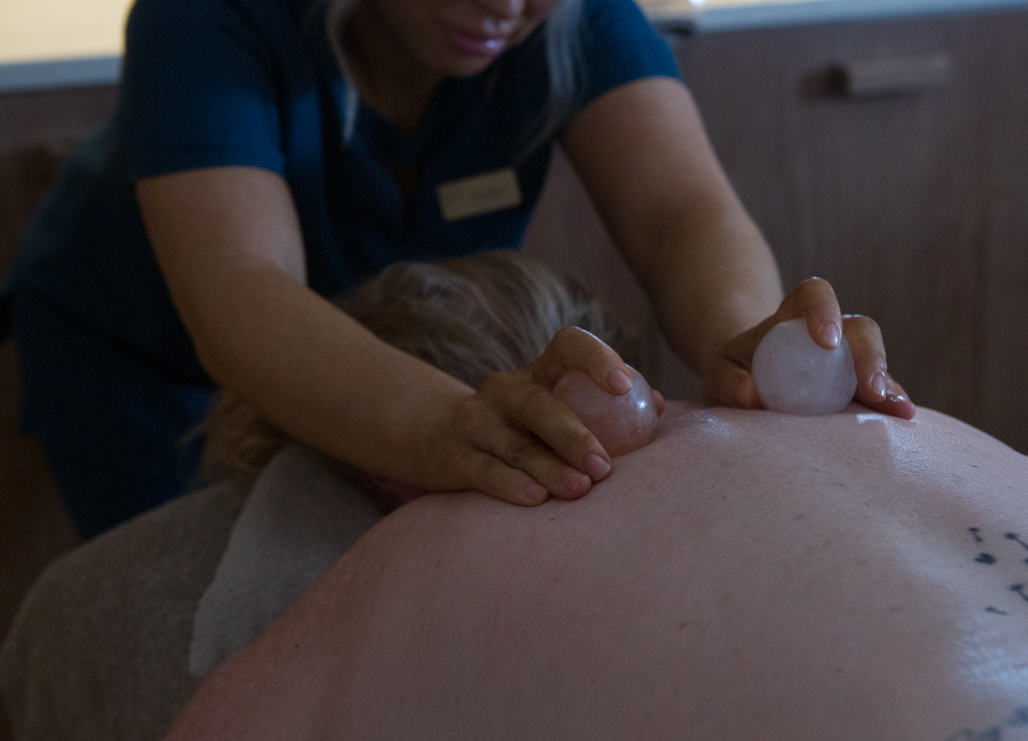 Hot Salt Massage And Face Buff | 90 Minutes