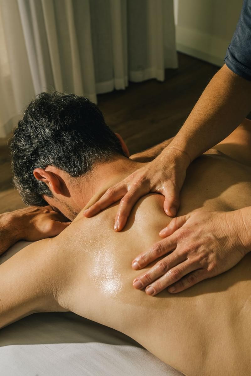 Holistic Revive Massage 90 Minutes