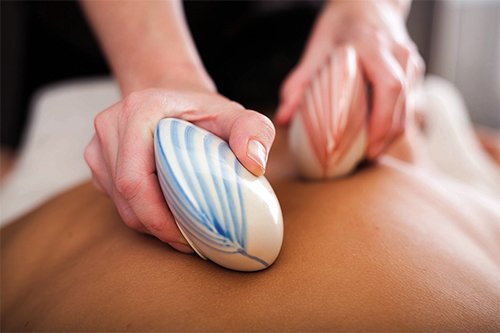 Warm up This January ( Back, neck and shoulder massage with lava shells)