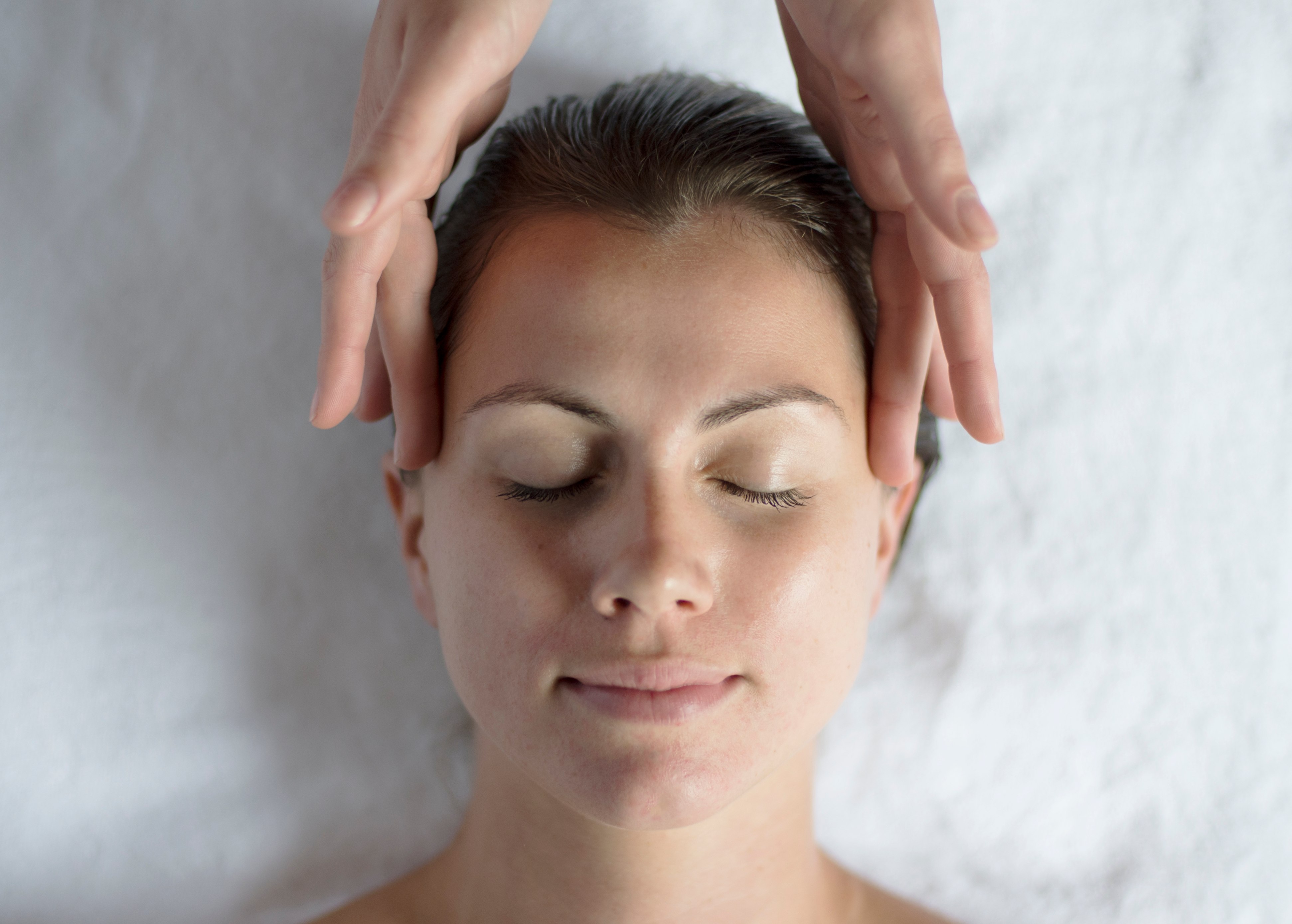 Replenishing Eye Ritual | 15 Minutes