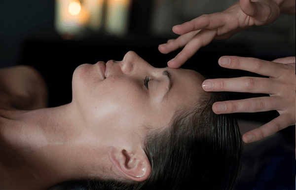 Hand On Heart 80 Minutes